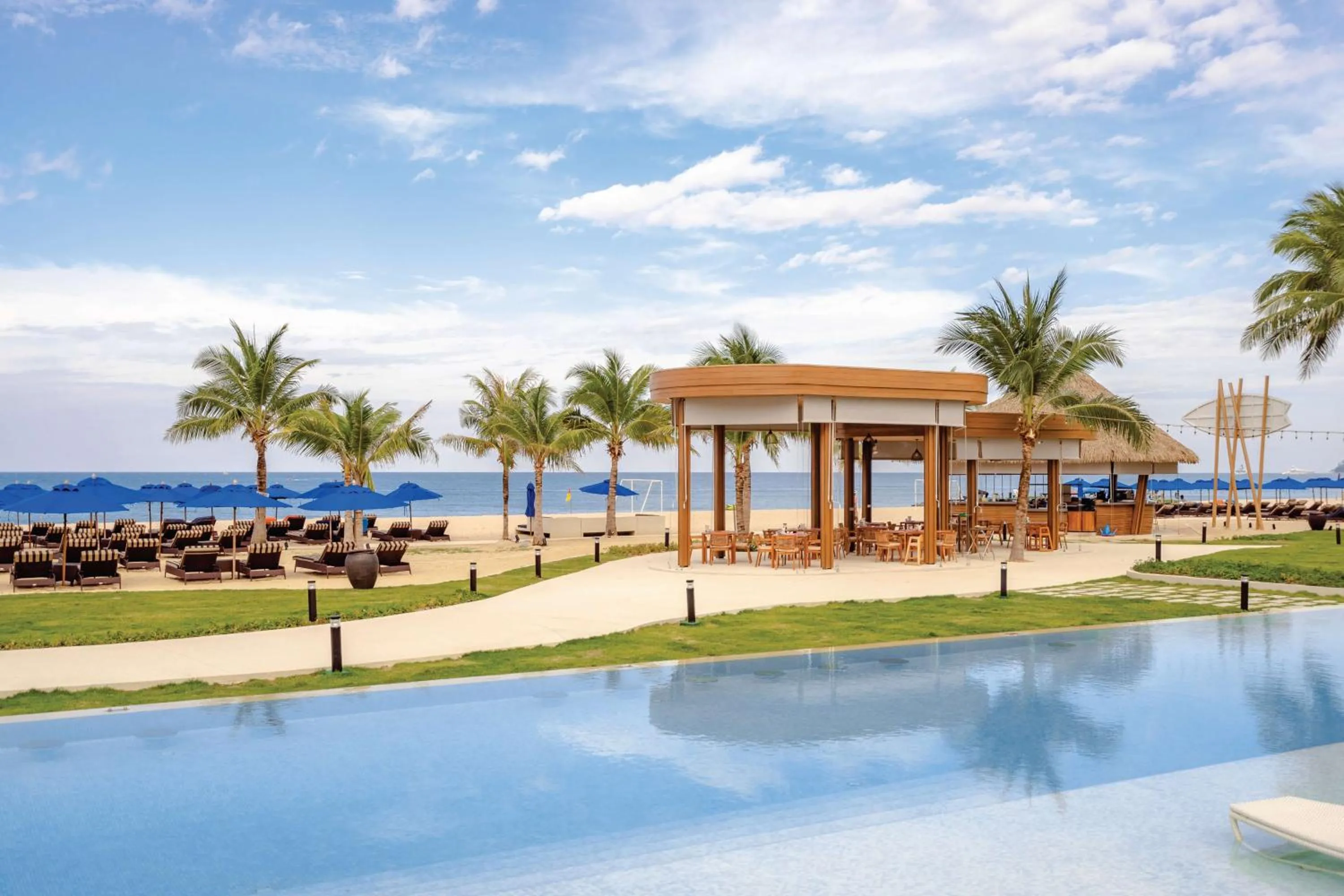 Restaurant/places to eat in Angsana Laguna Phuket