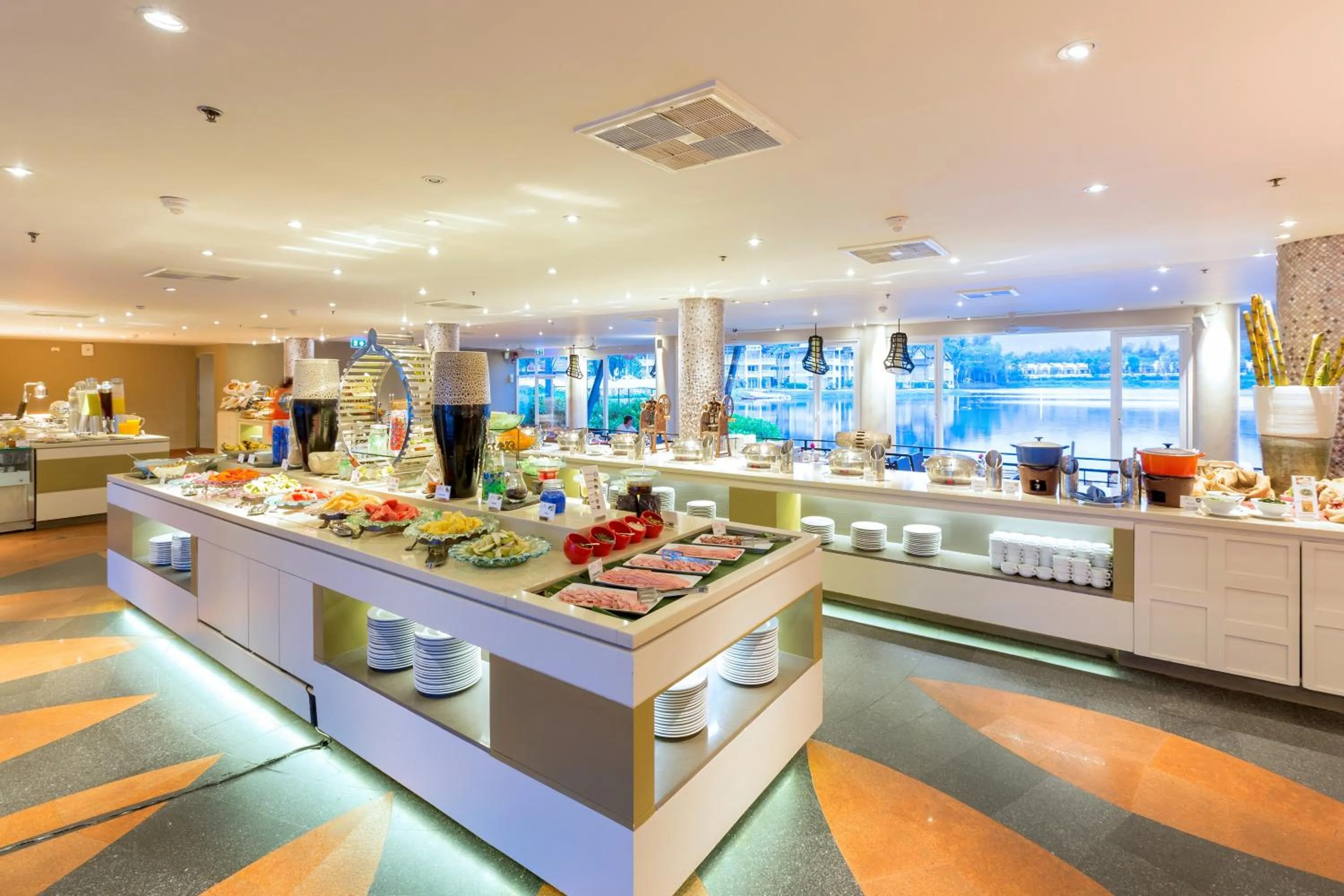 Restaurant/places to eat in Angsana Laguna Phuket