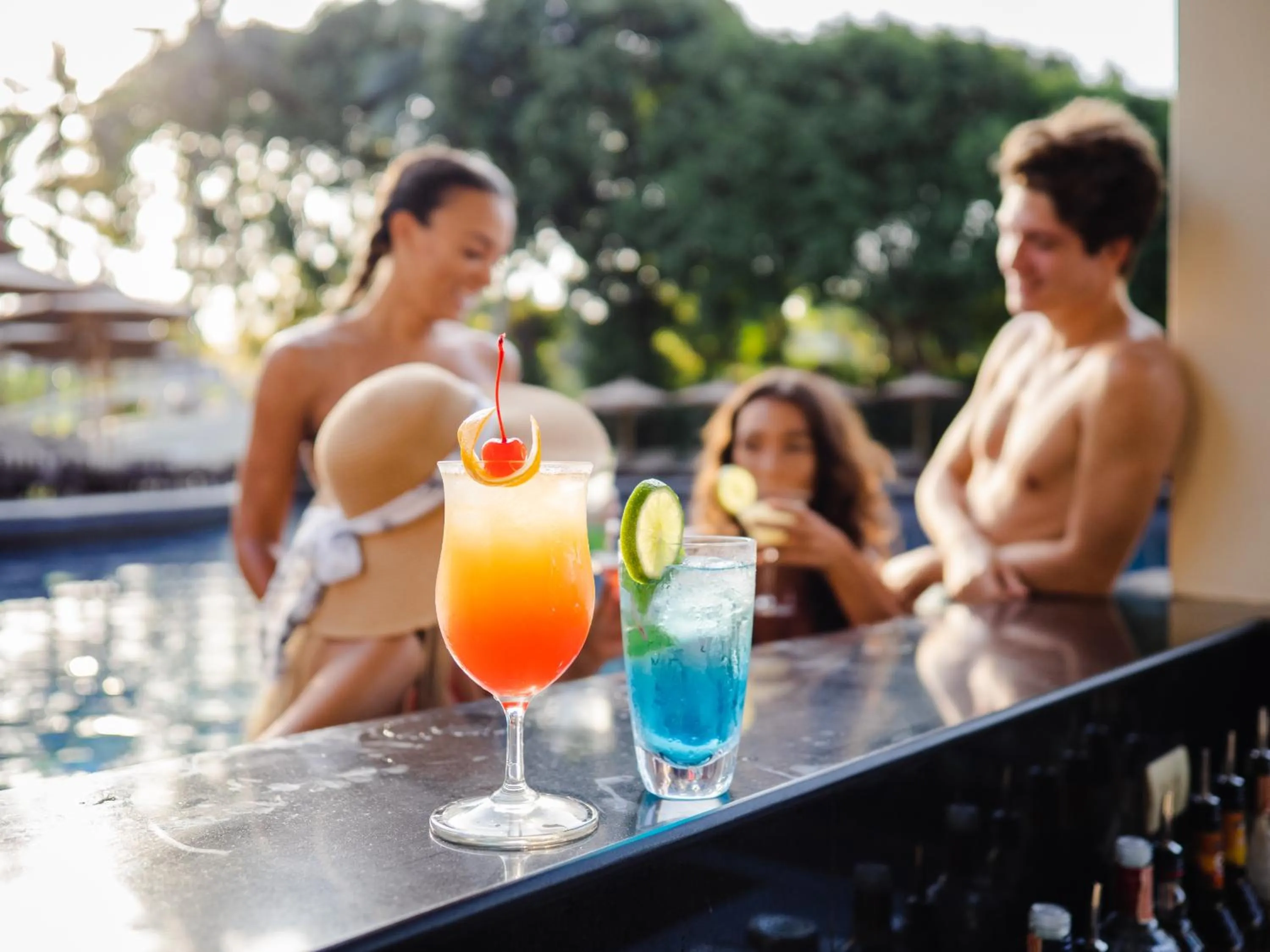 Lounge or bar in Angsana Laguna Phuket