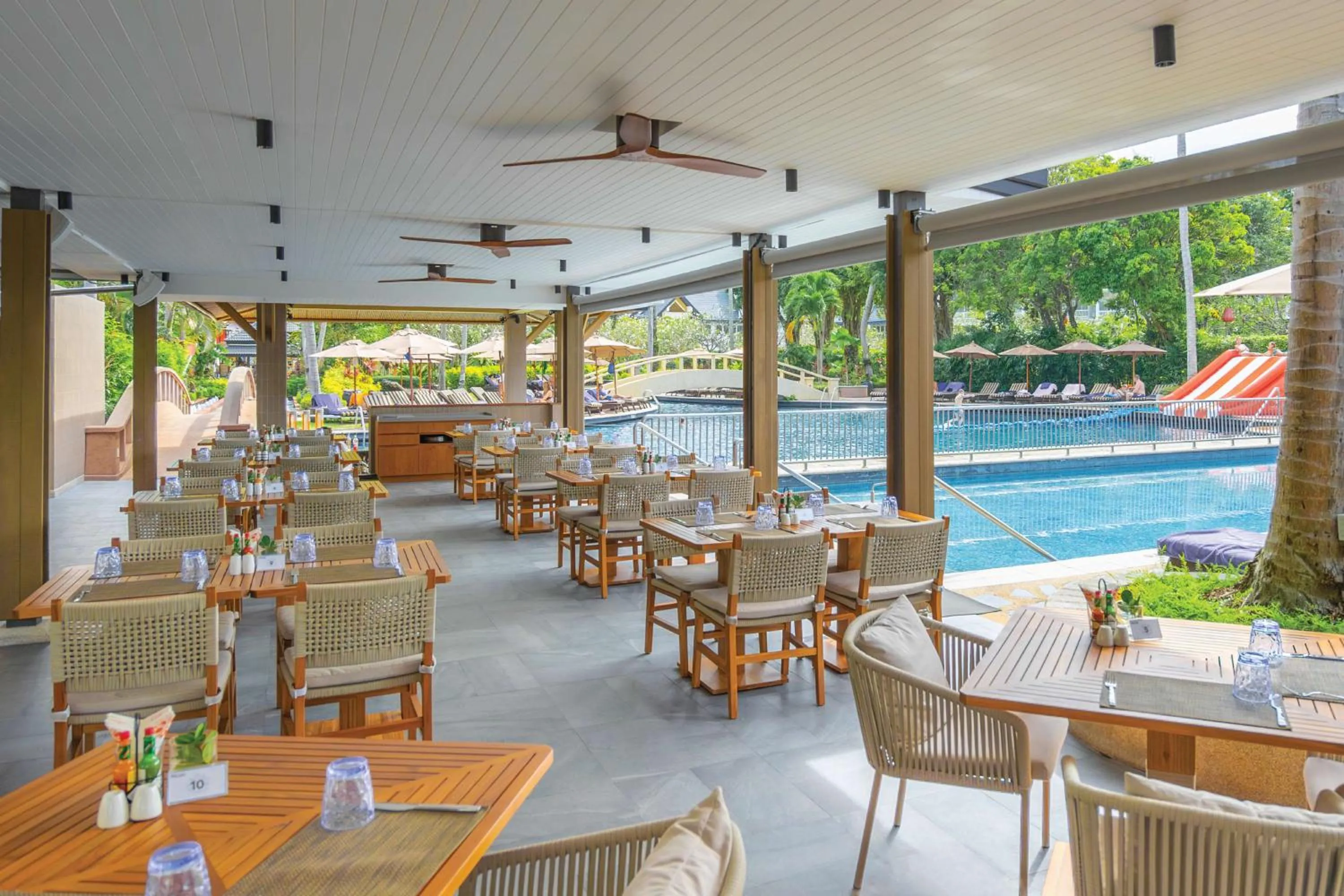 Restaurant/places to eat in Angsana Laguna Phuket