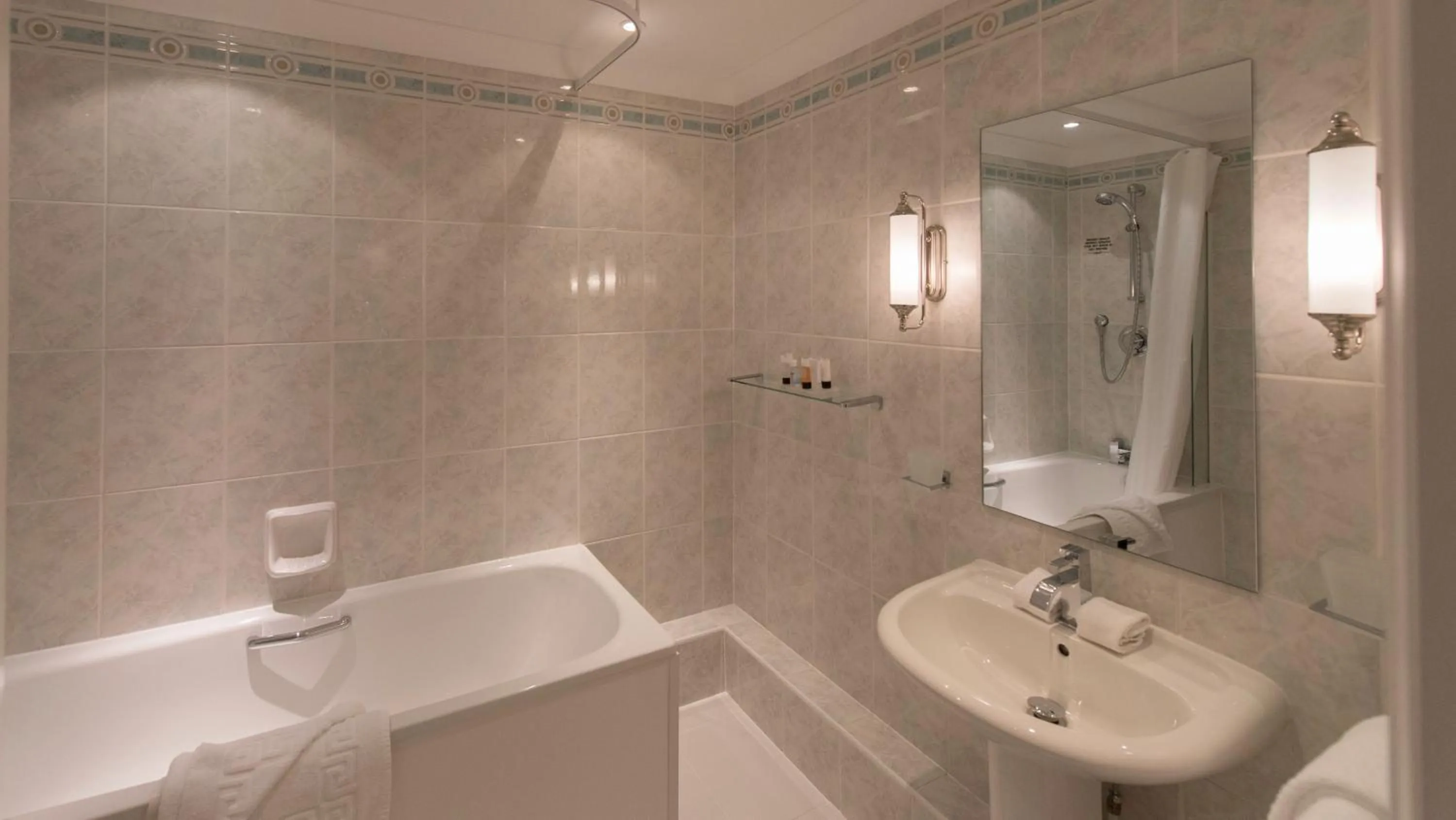 Bathroom in Saunton Sands Hotel Source Spa and Wellness