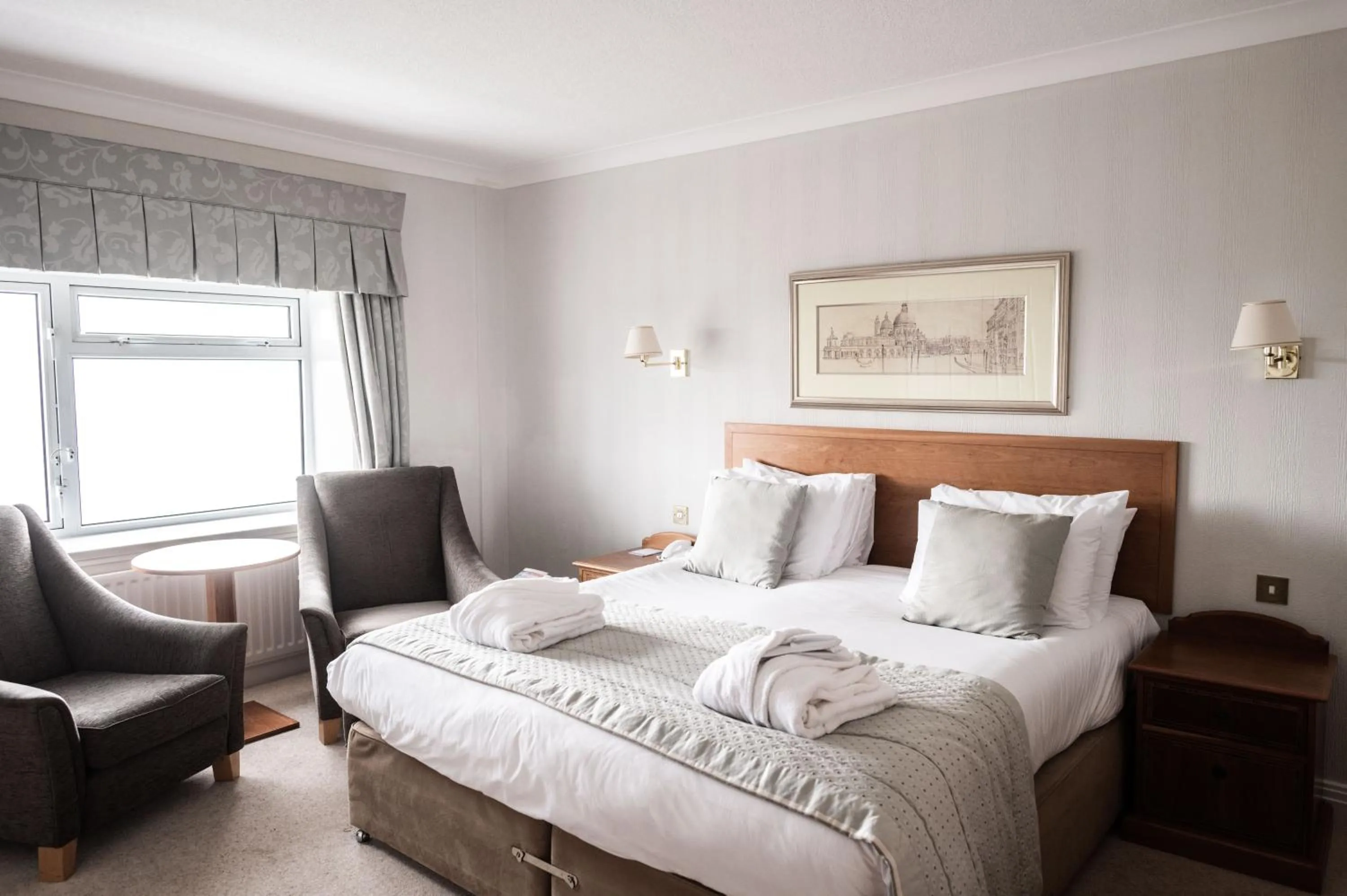 Bedroom, Bed in Saunton Sands Hotel Source Spa and Wellness