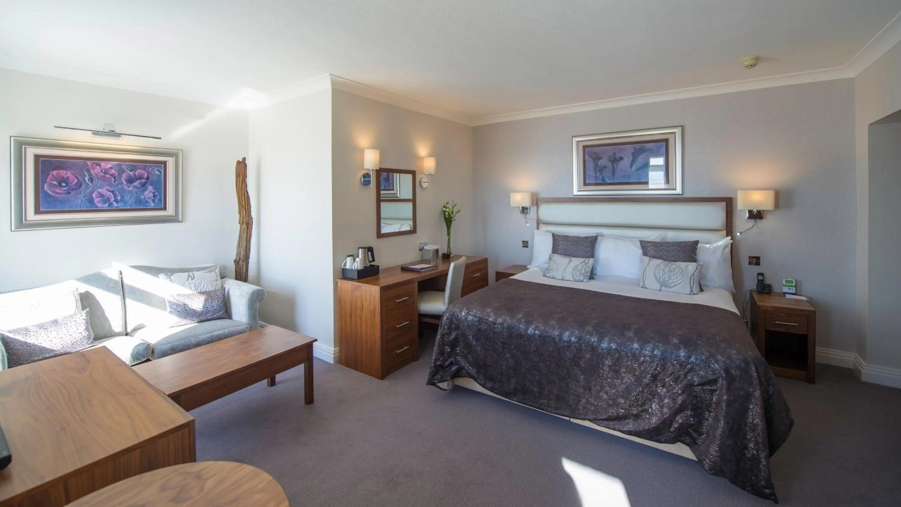 Bedroom, Bed in Saunton Sands Hotel Source Spa and Wellness
