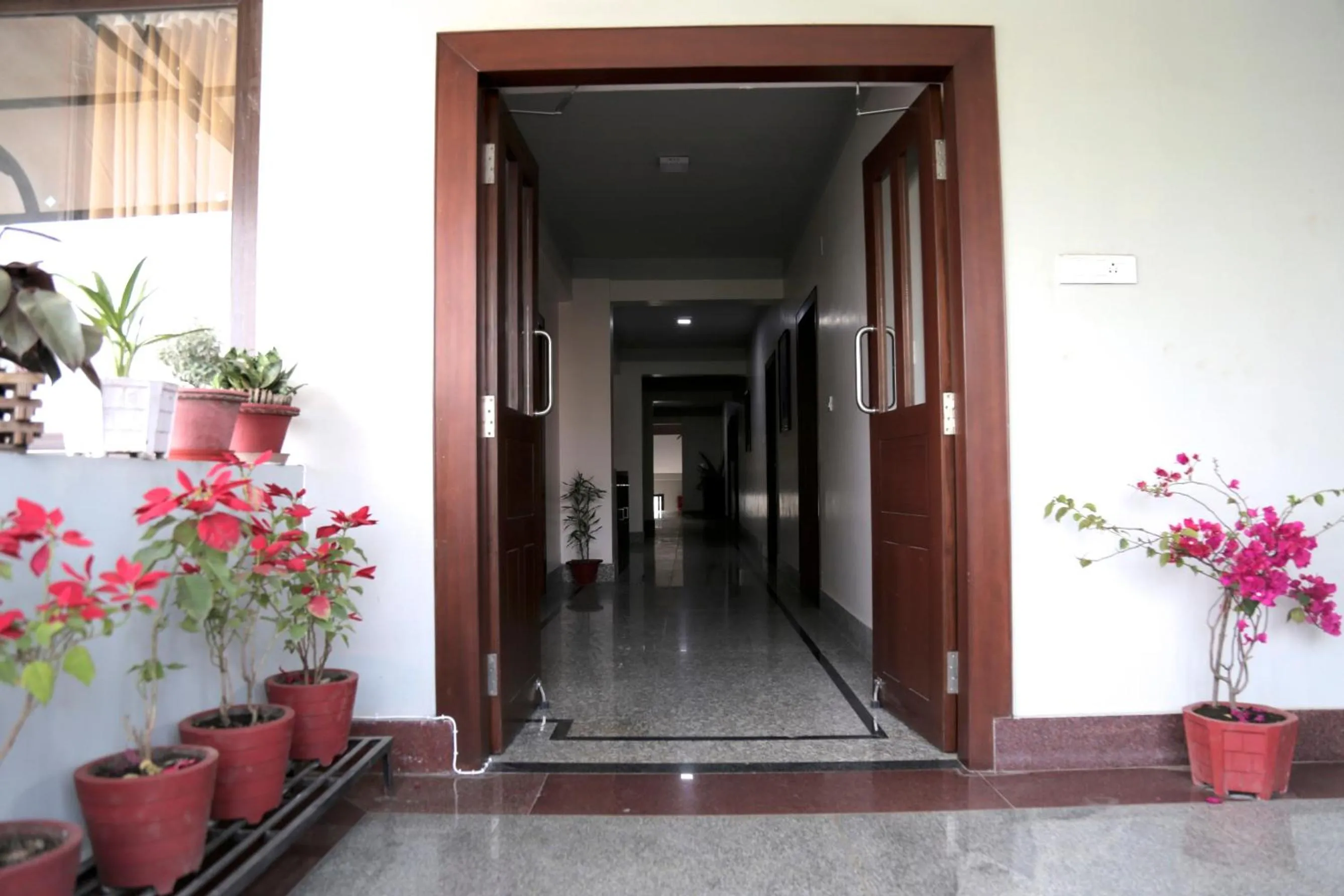 Facade/entrance in Yaksha Holiday Home