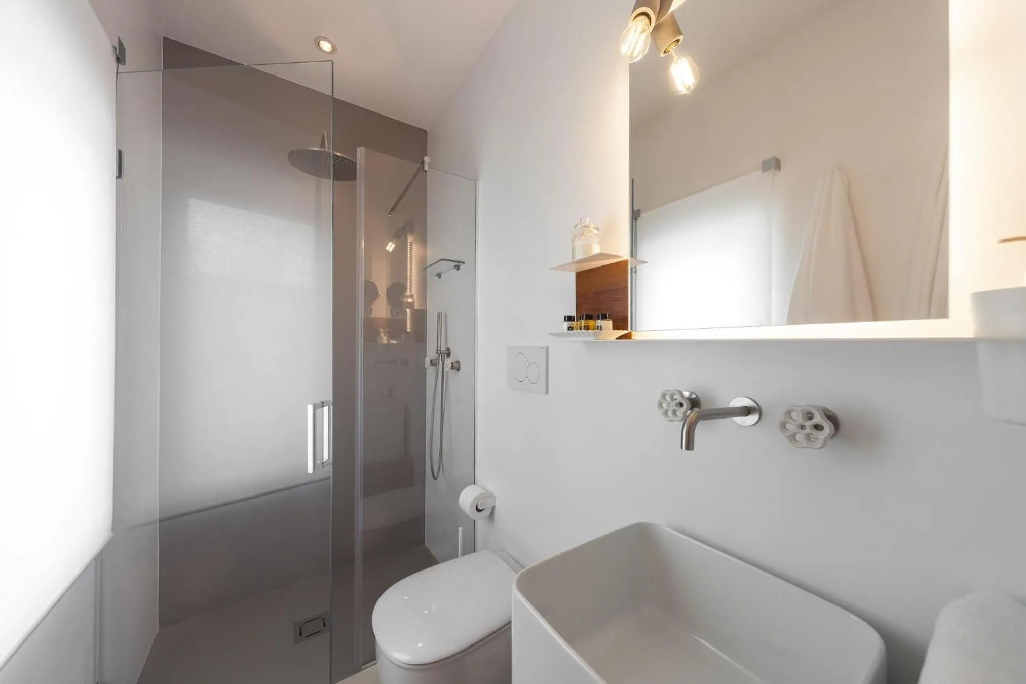 Shower in Palazzo Fiscaiolo