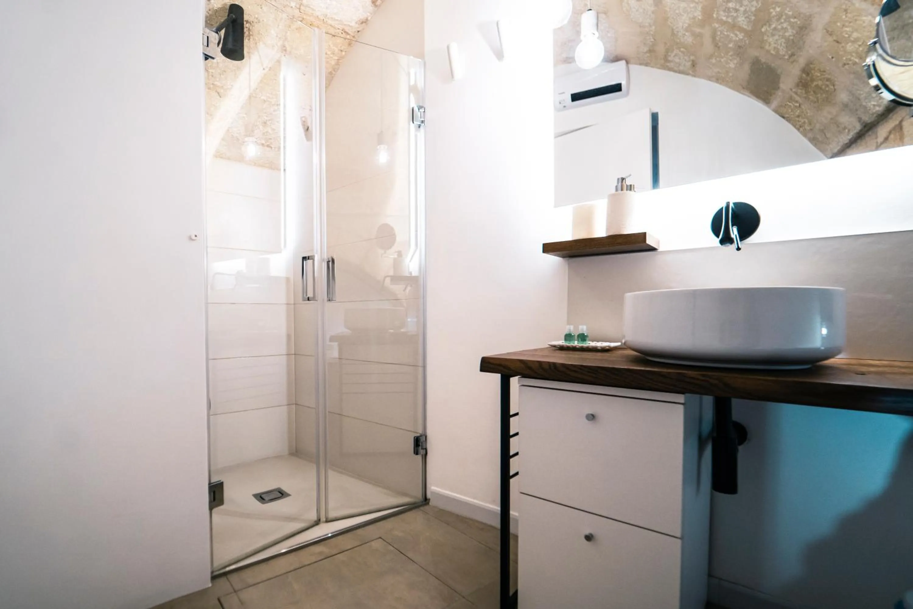 Shower in Palazzo Fiscaiolo