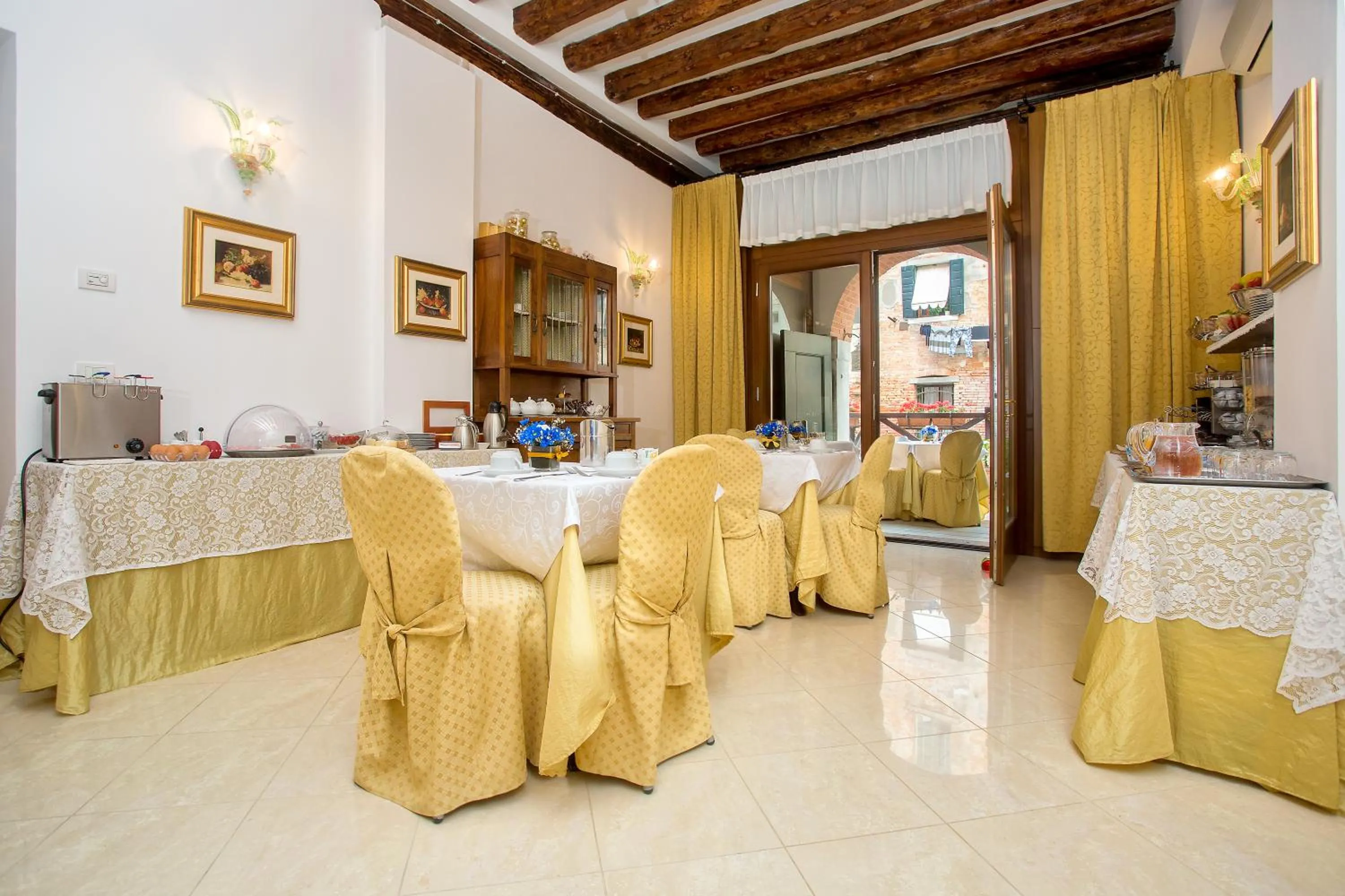 Breakfast in Alla Vite Dorata