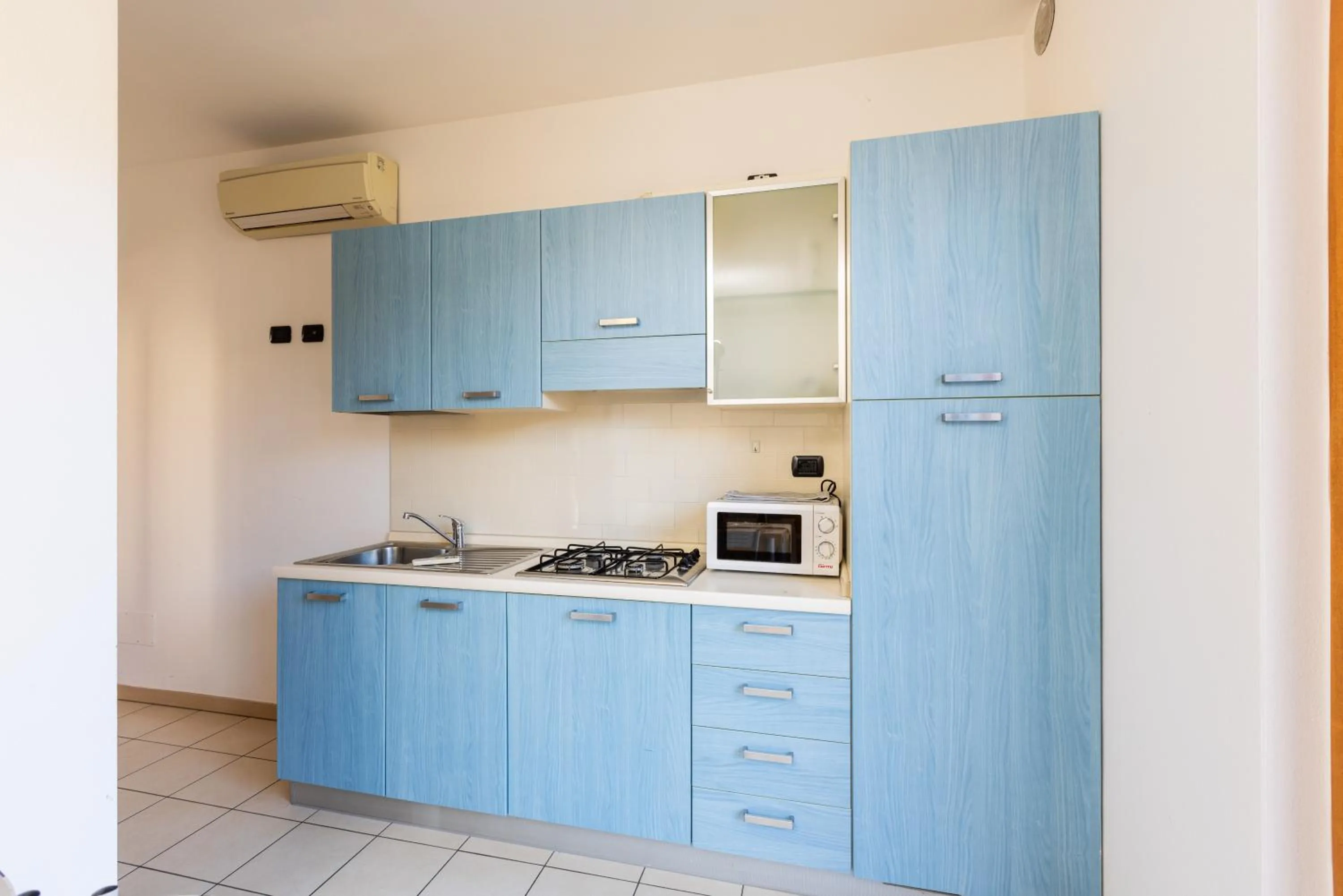 oven in Spluga "Relax & Apartaments" by Alfio Colombo