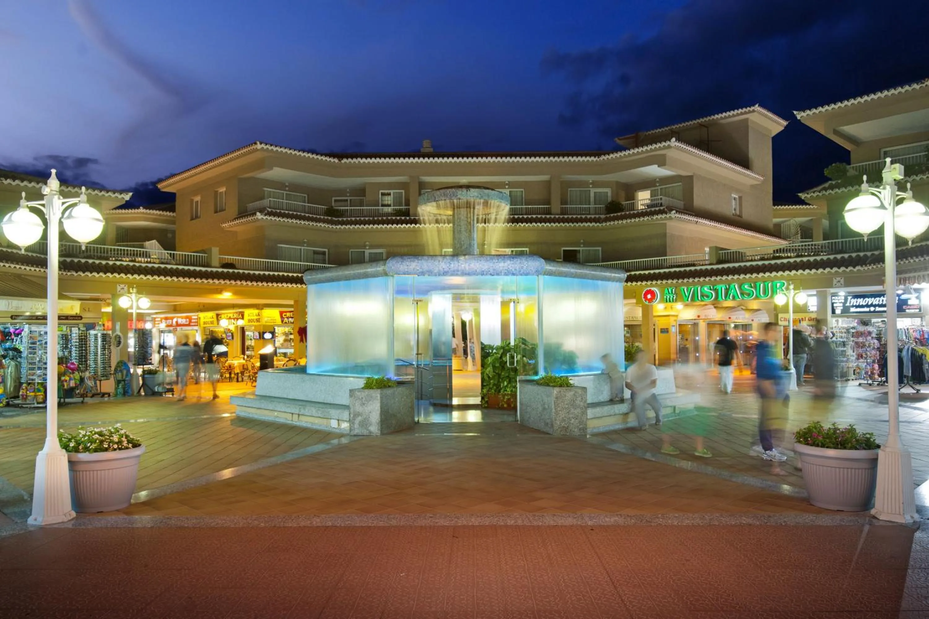 Facade/entrance in Apartamentos Vista Sur