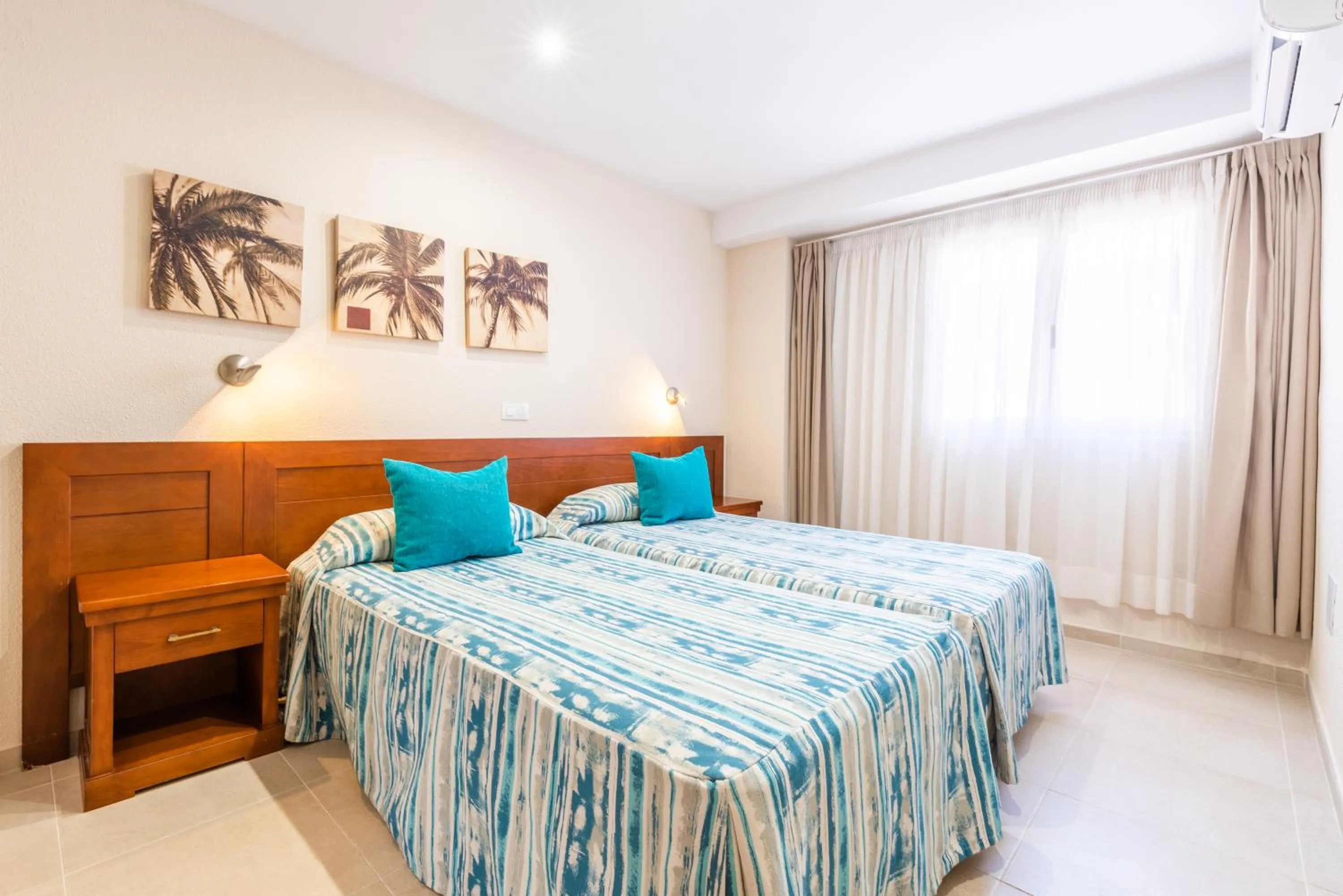 Bedroom, Bed in Apartamentos Vista Sur