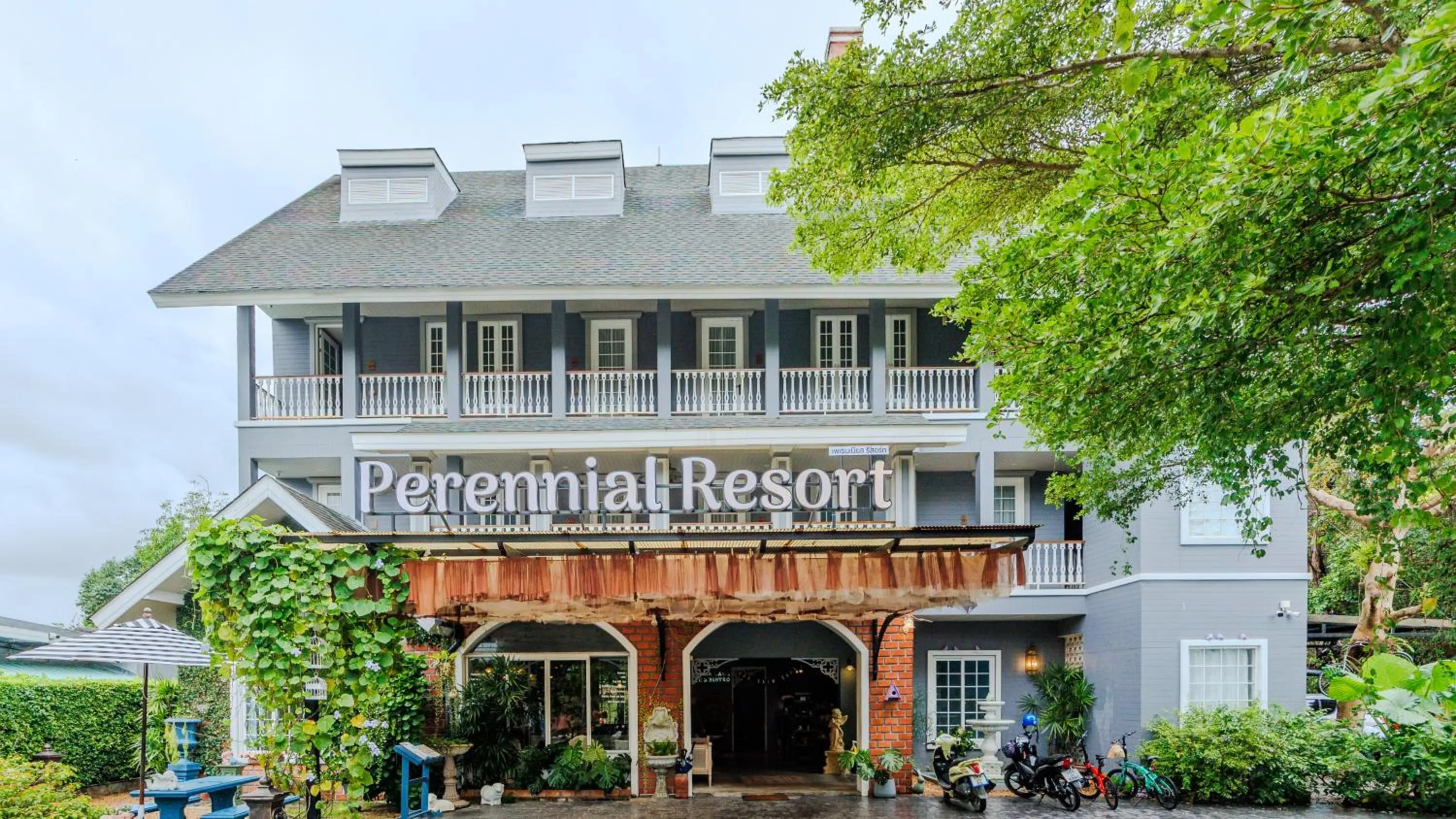 Property building in Perennial Resort