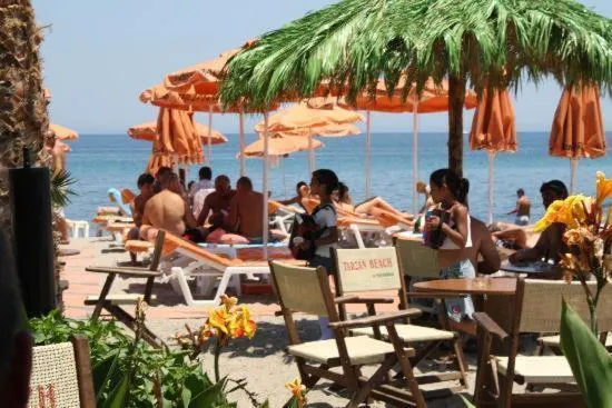 People in Nitsa Rooms