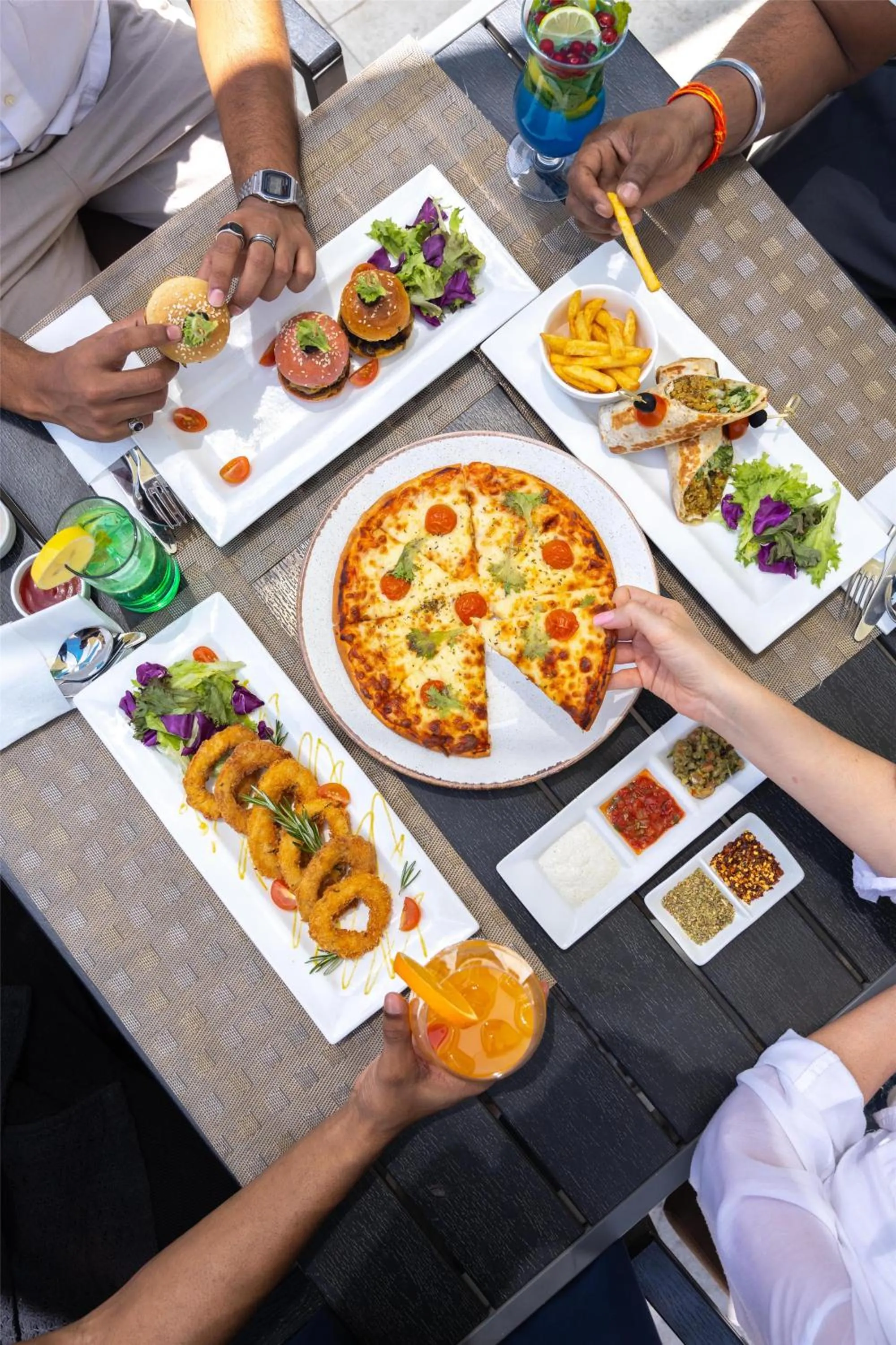 Food and drinks in Radisson Hotel Muscat Panorama