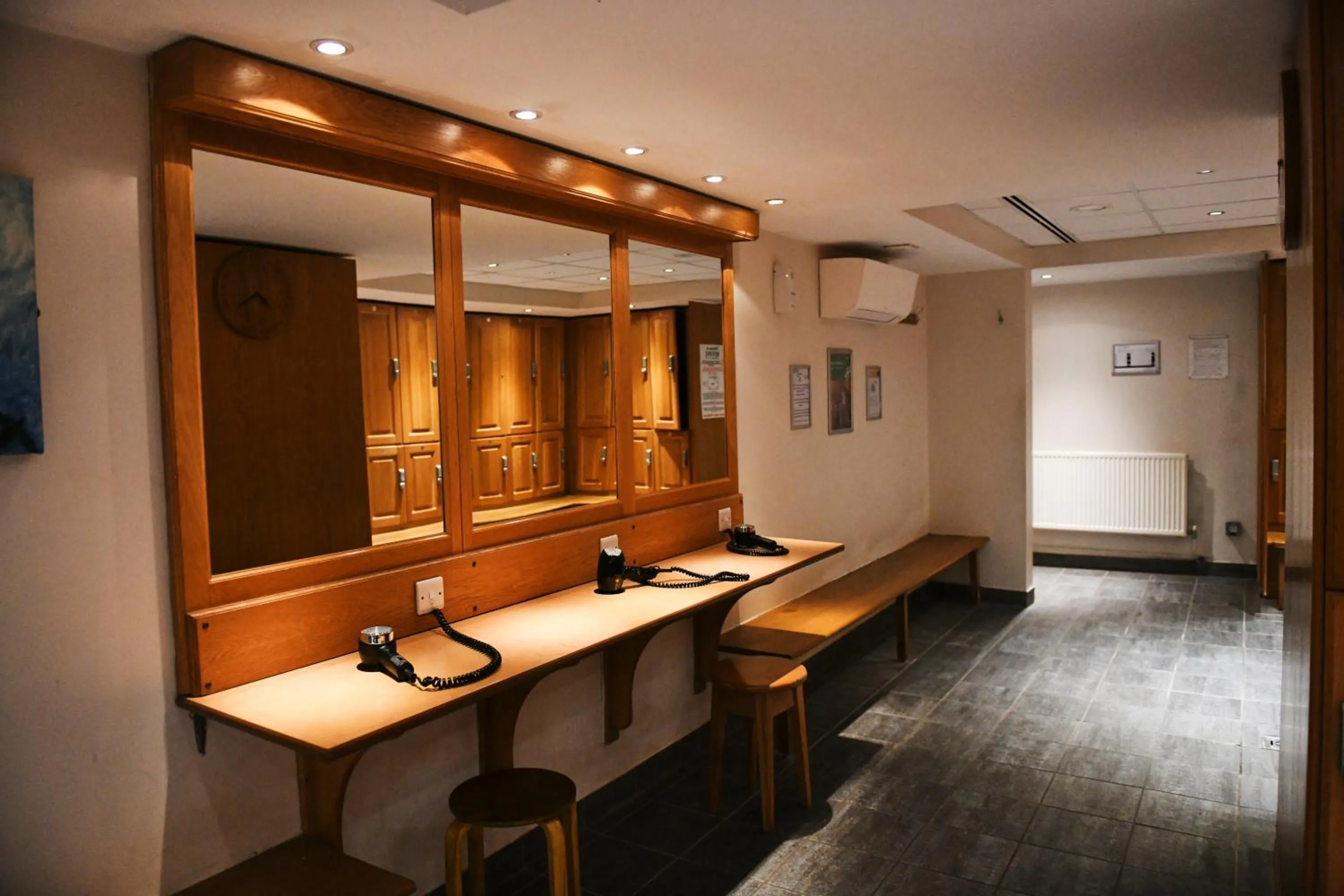 Lobby or reception in Holiday Inn Telford Ironbridge by IHG