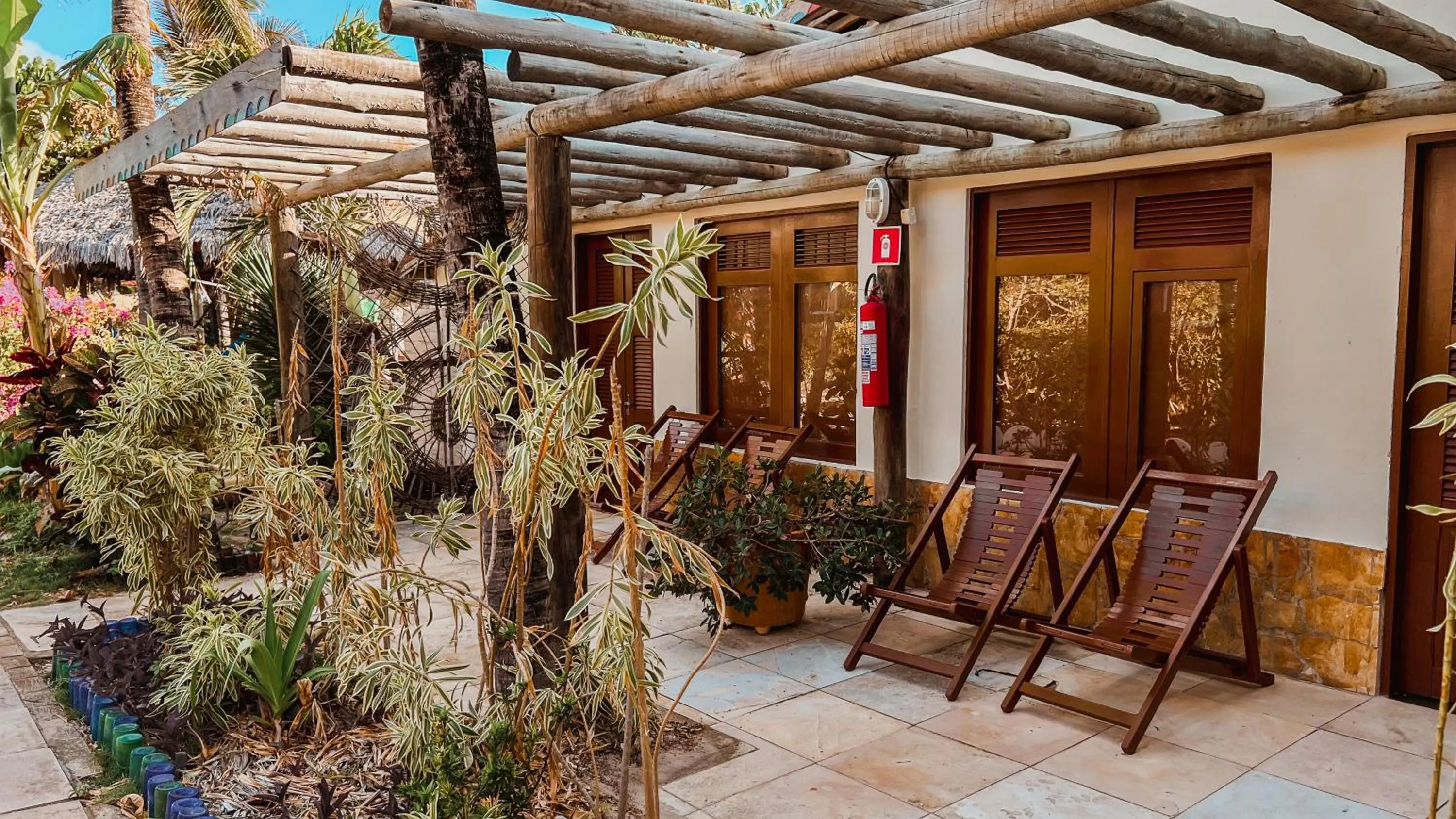 Patio in Ocas do Índio Hotel Spa