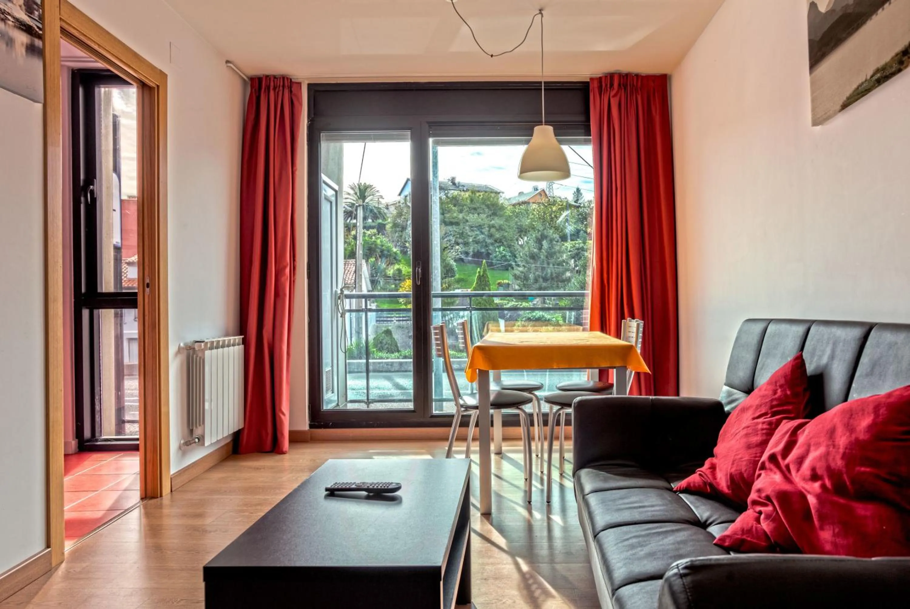 Living room in Apartamentos Bahía de Boó