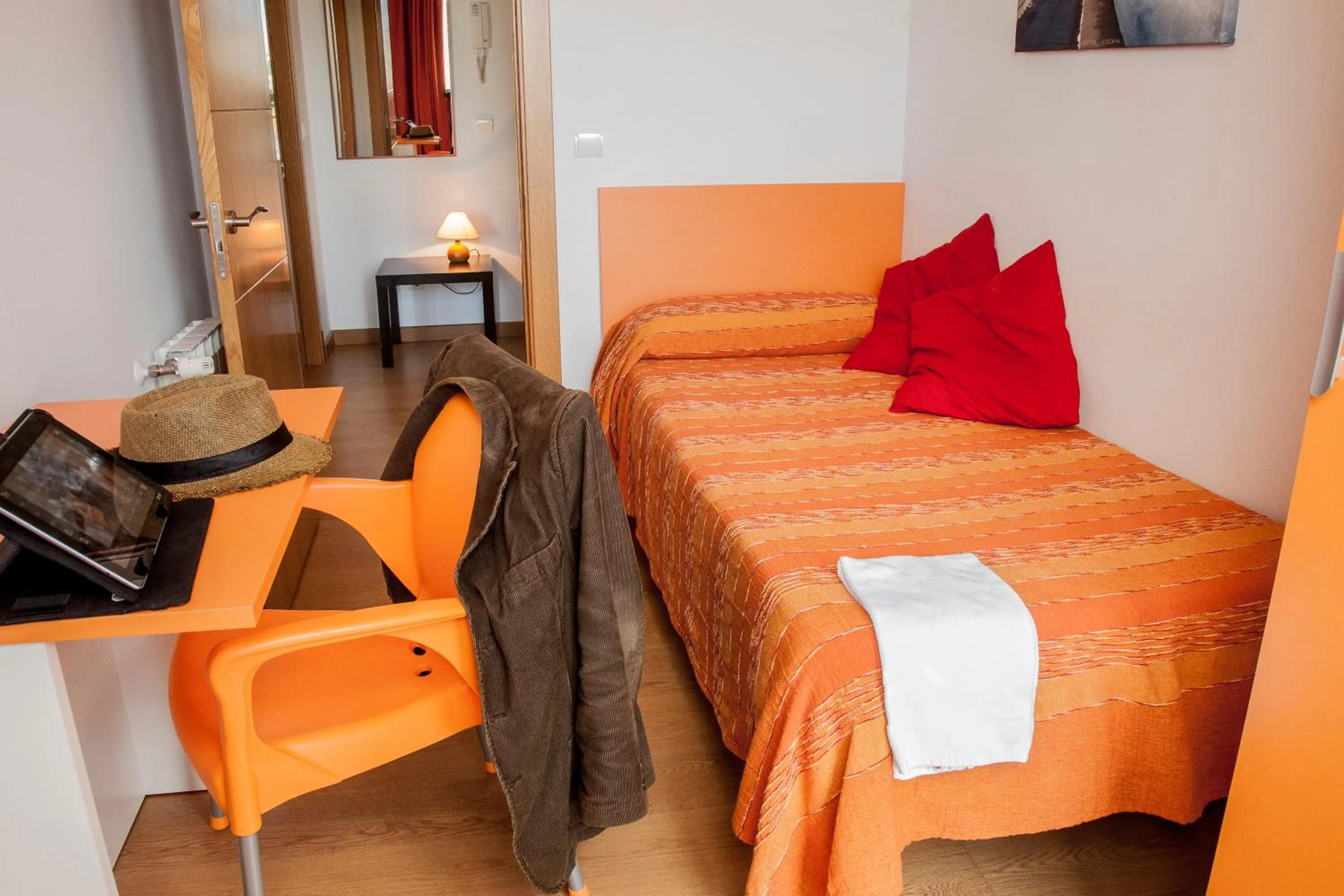 Bedroom, Bed in Apartamentos Bahía de Boó