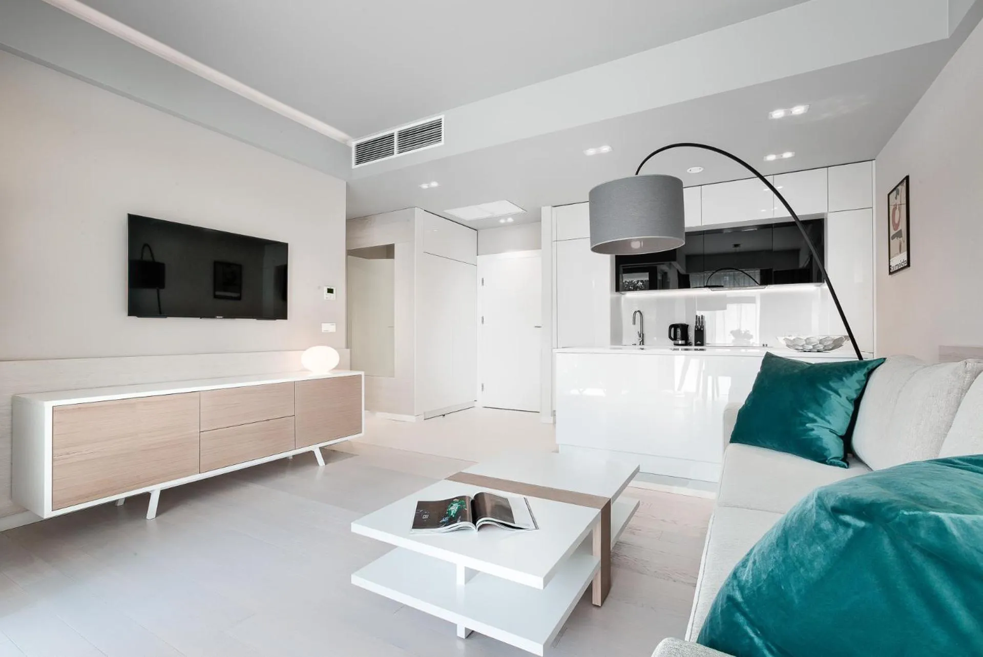 Communal lounge/ TV room in Dune Resort Mielno - B