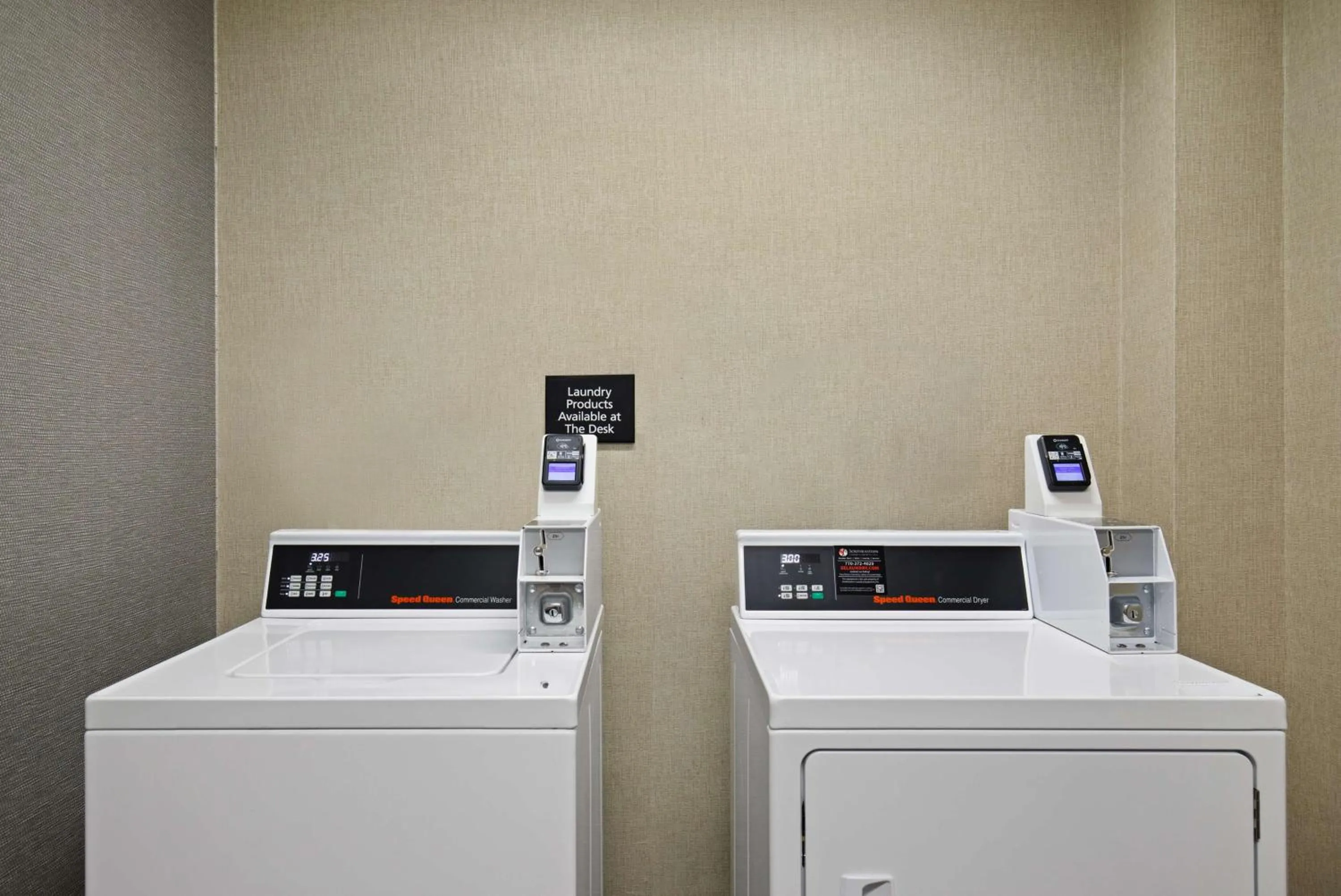 laundry in Hampton Inn Selma