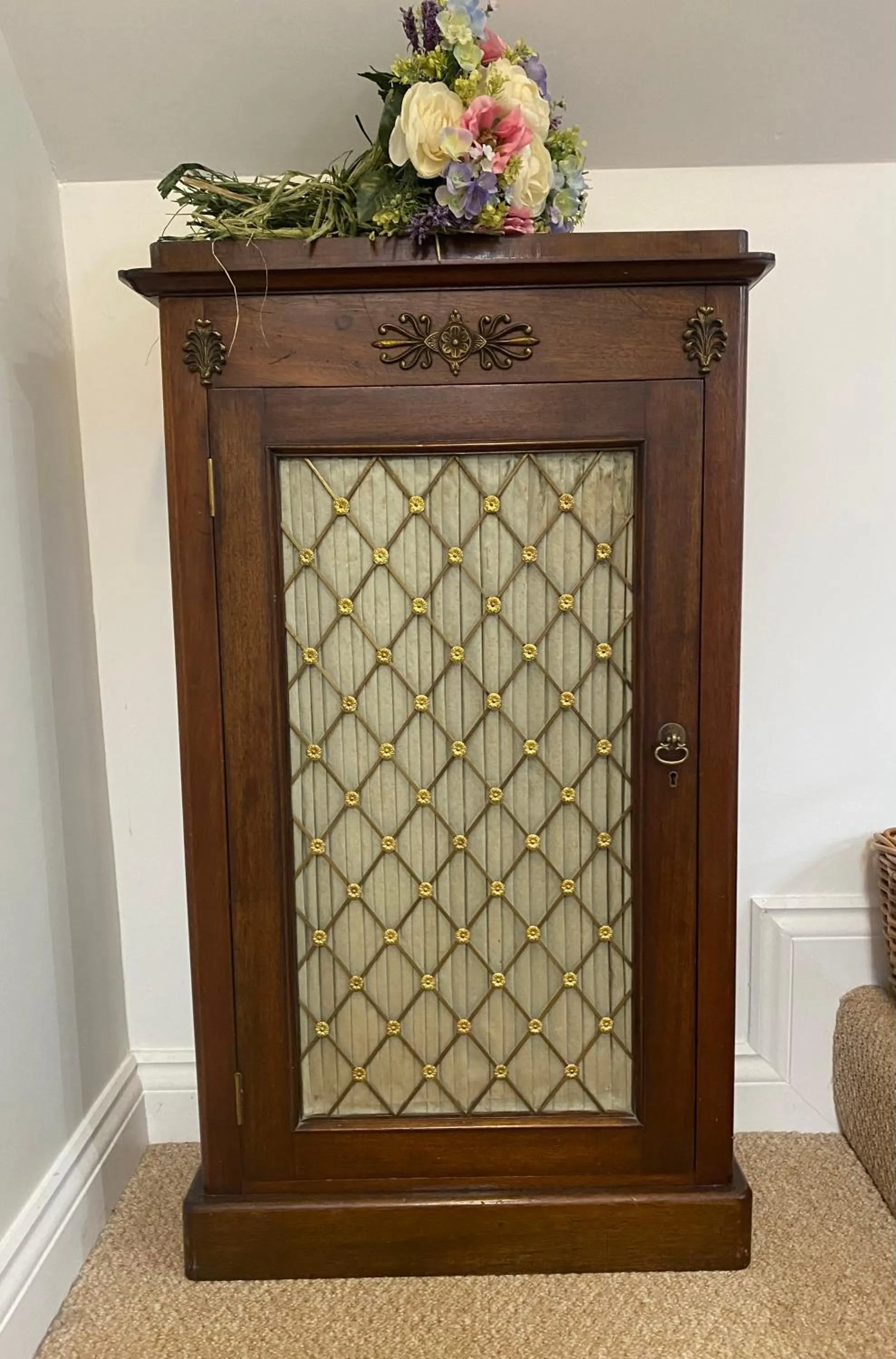 Bedroom in The Hayloft at Oakwood Barn