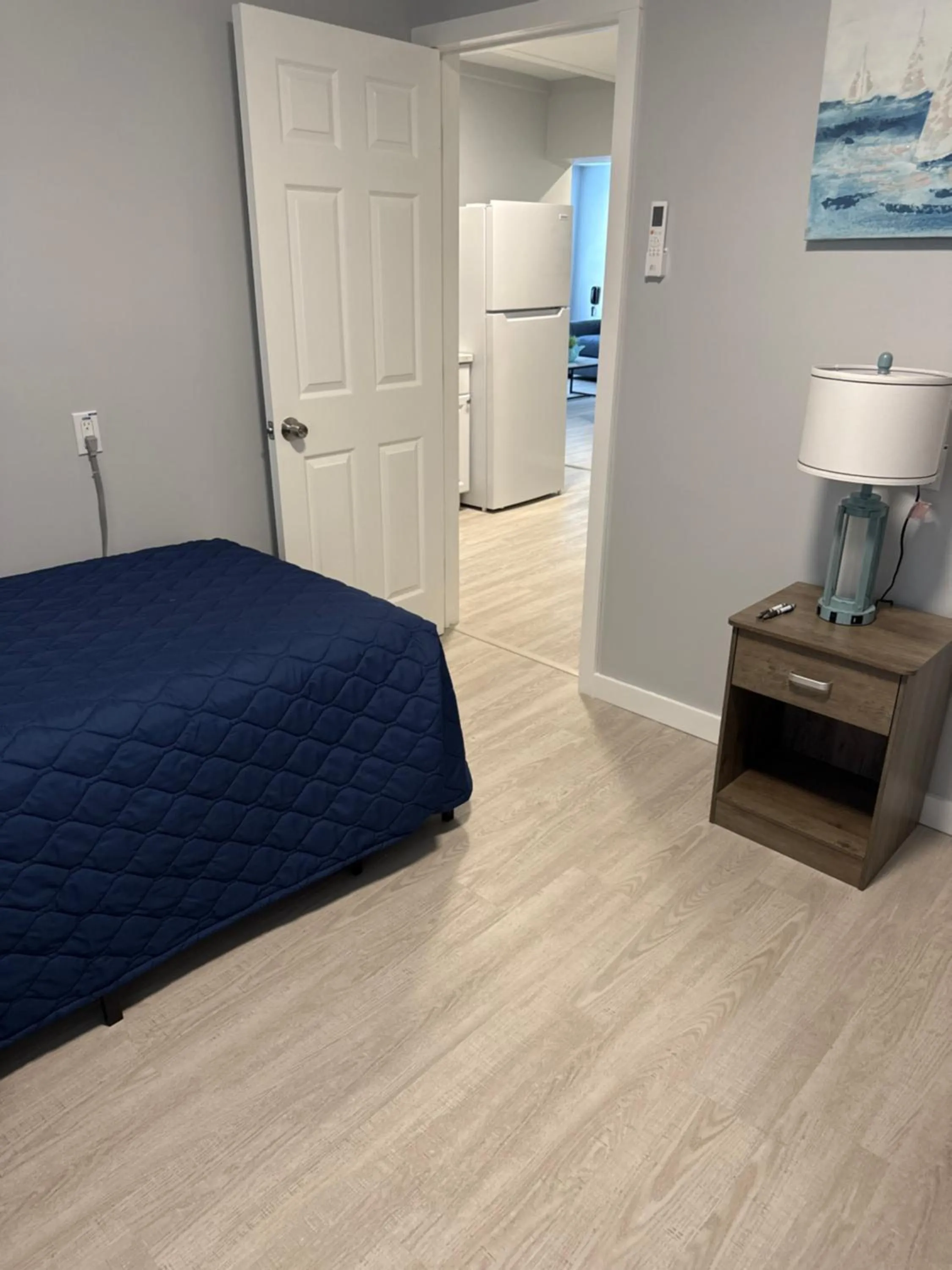 Bedroom, Bed in Barefoot Bay Resort Motel