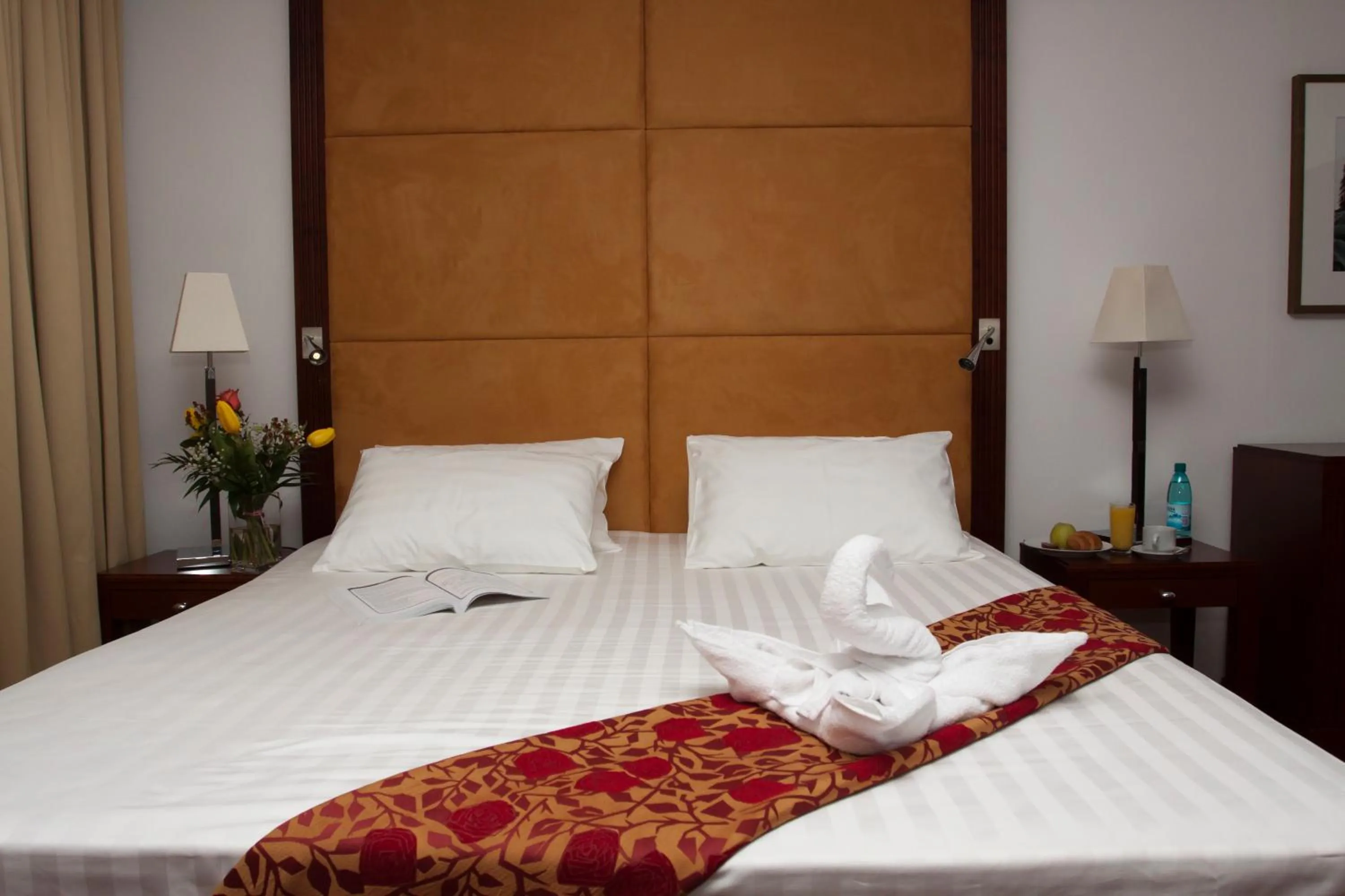 Photo of the whole room, Bed in Visconti Militari