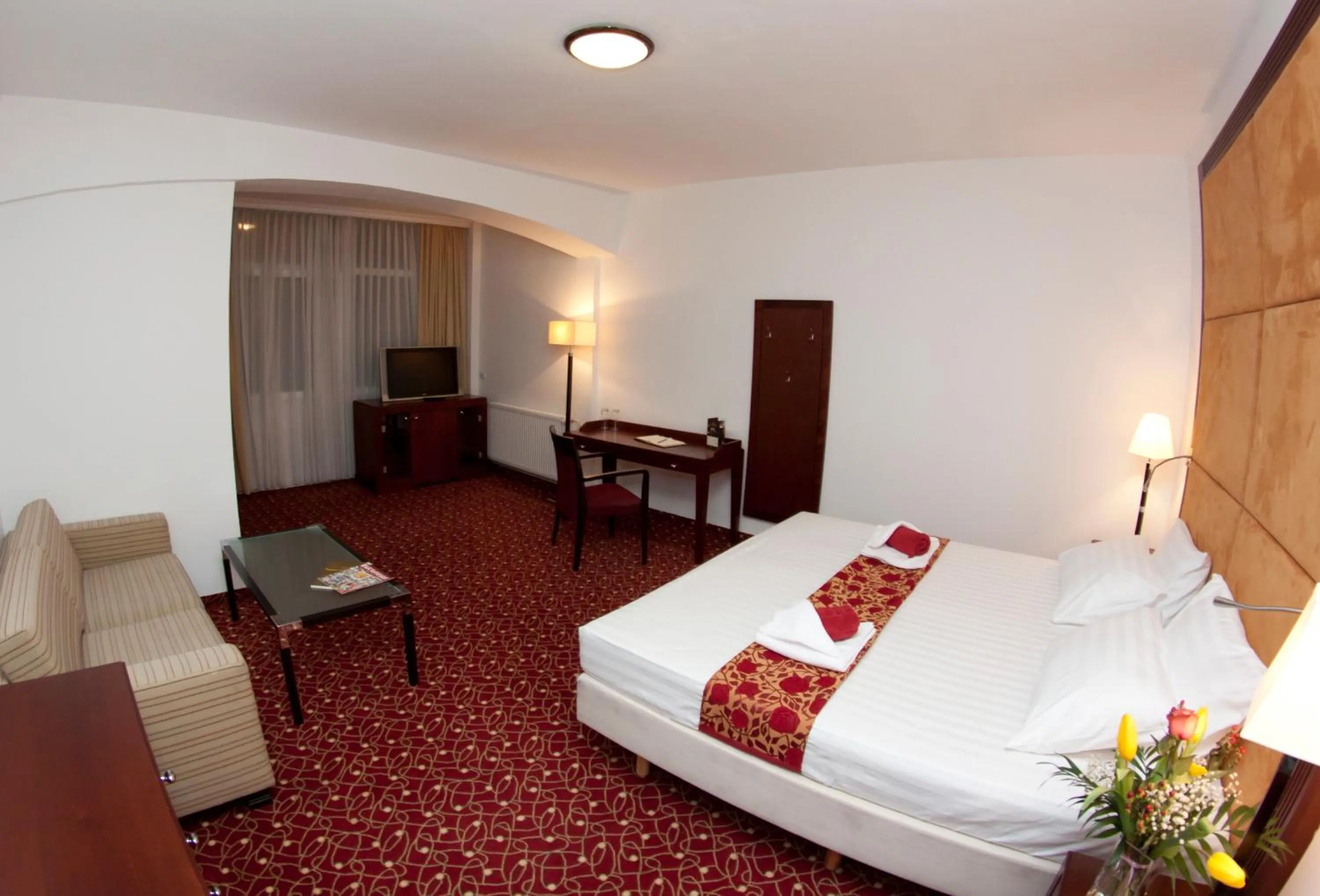 Photo of the whole room, Bed in Visconti Militari