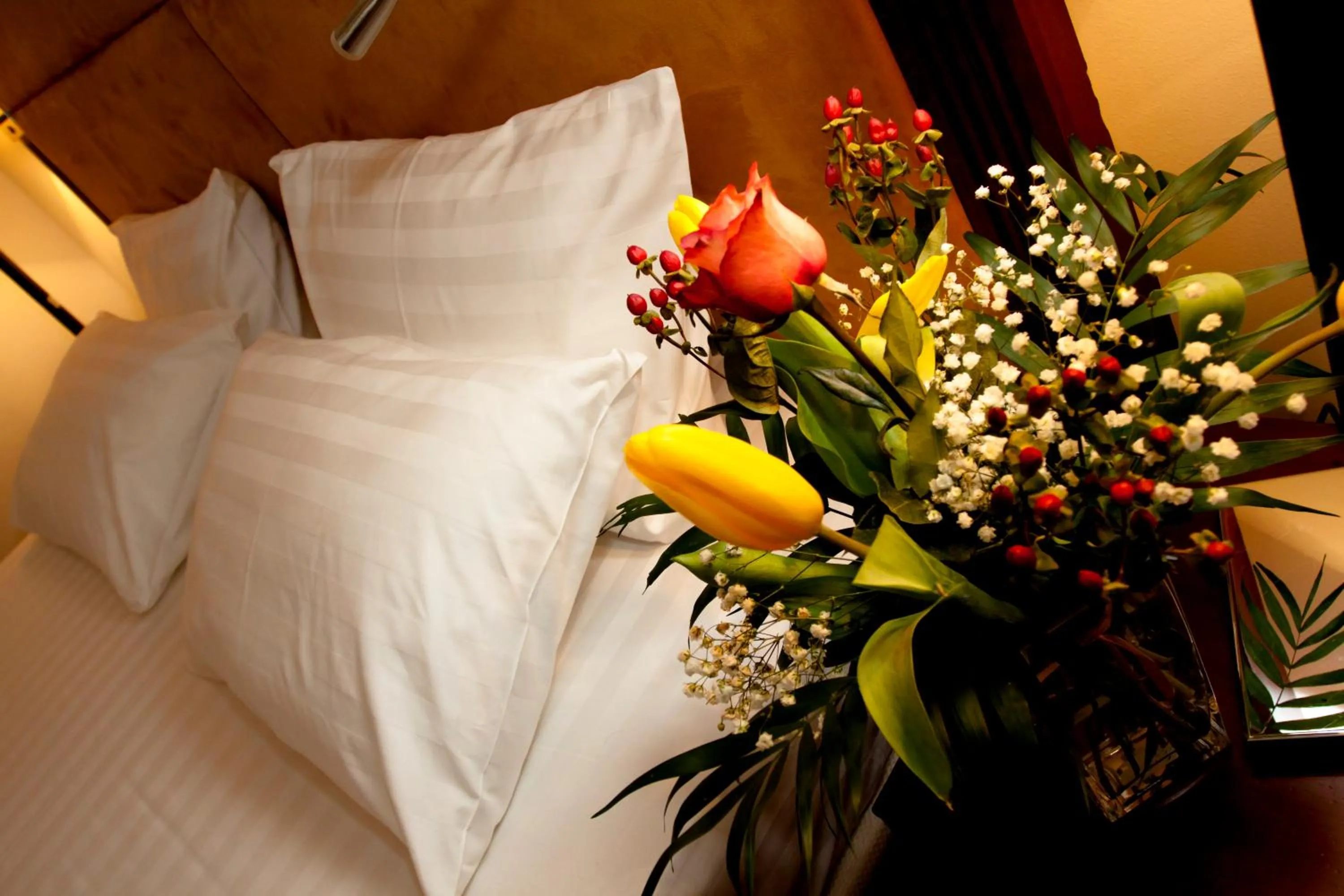 Photo of the whole room, Bed in Visconti Militari