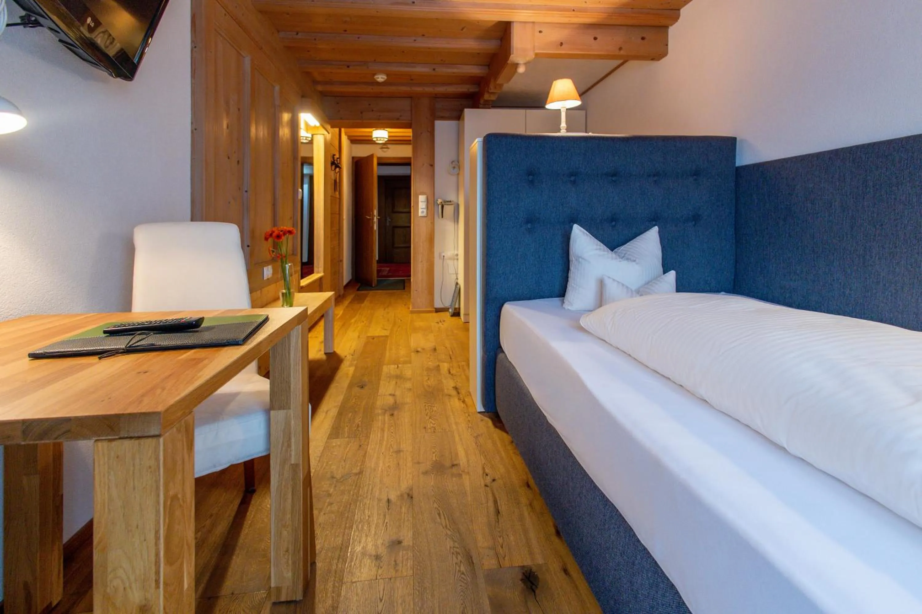 Photo of the whole room, Bed in Hotel Seelos