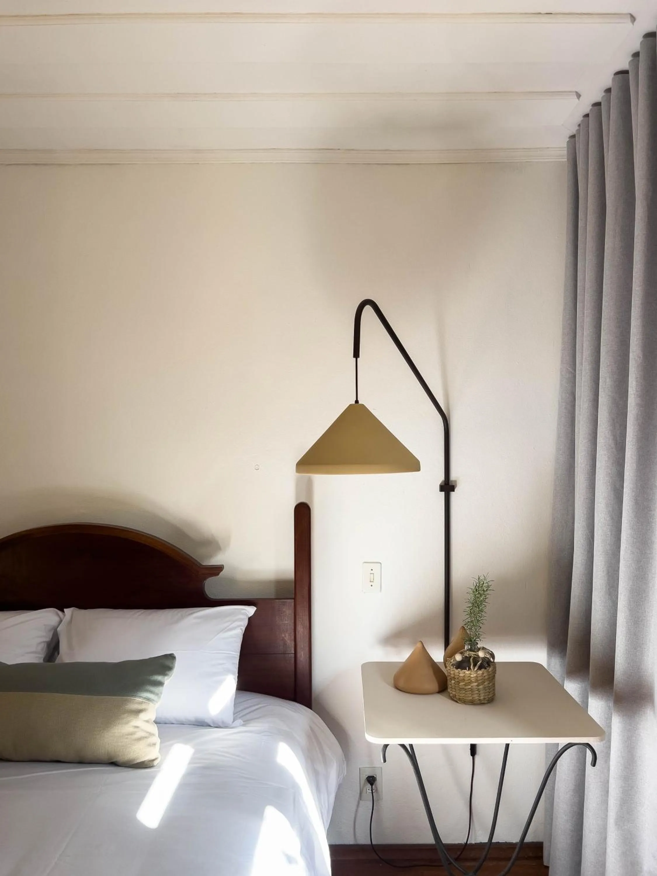 Photo of the whole room, Bed in Pousada Vagalume