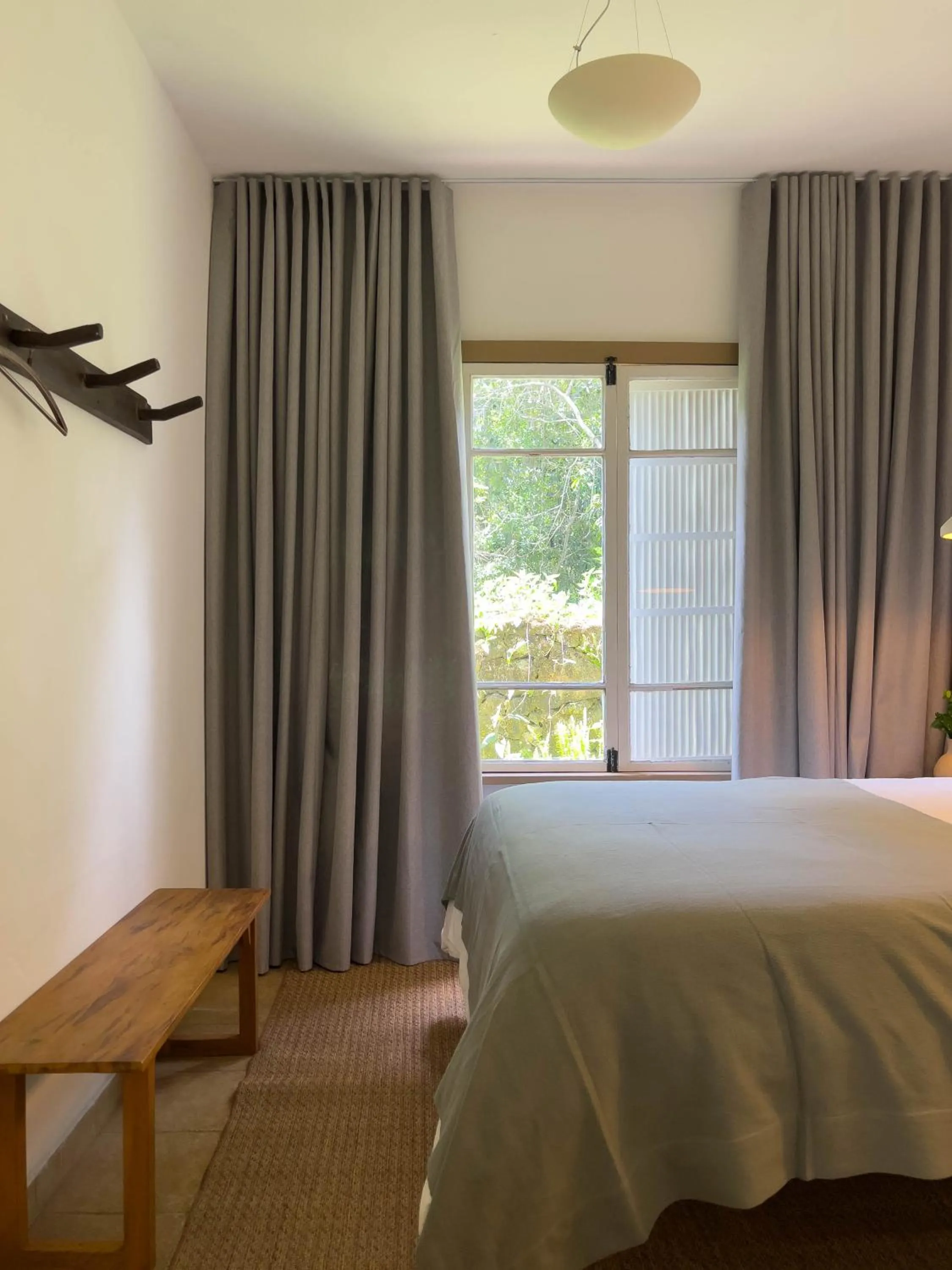 Photo of the whole room, Bed in Pousada Vagalume