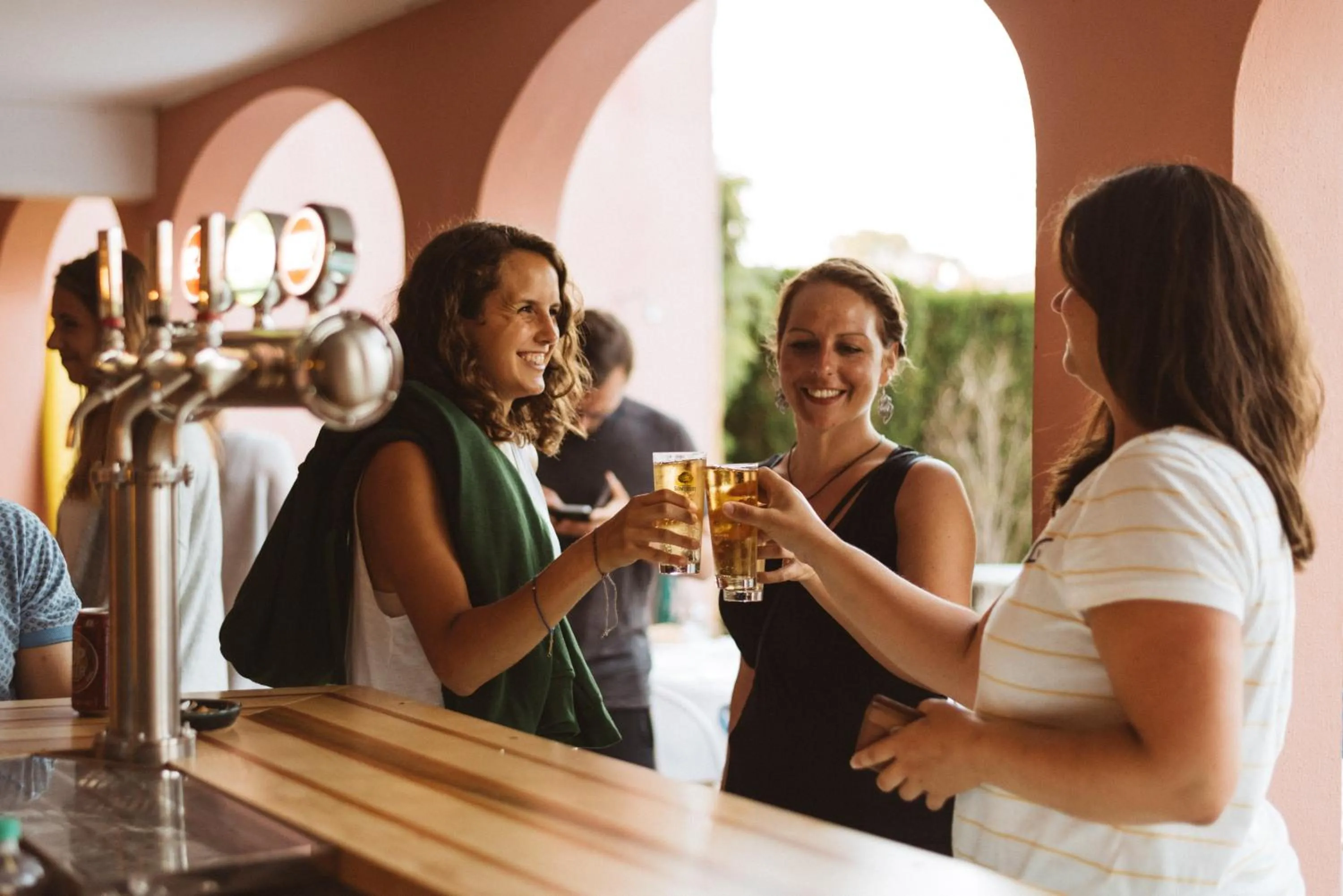 Lounge or bar in Nice Way Cascais Hostel & Surf Camp