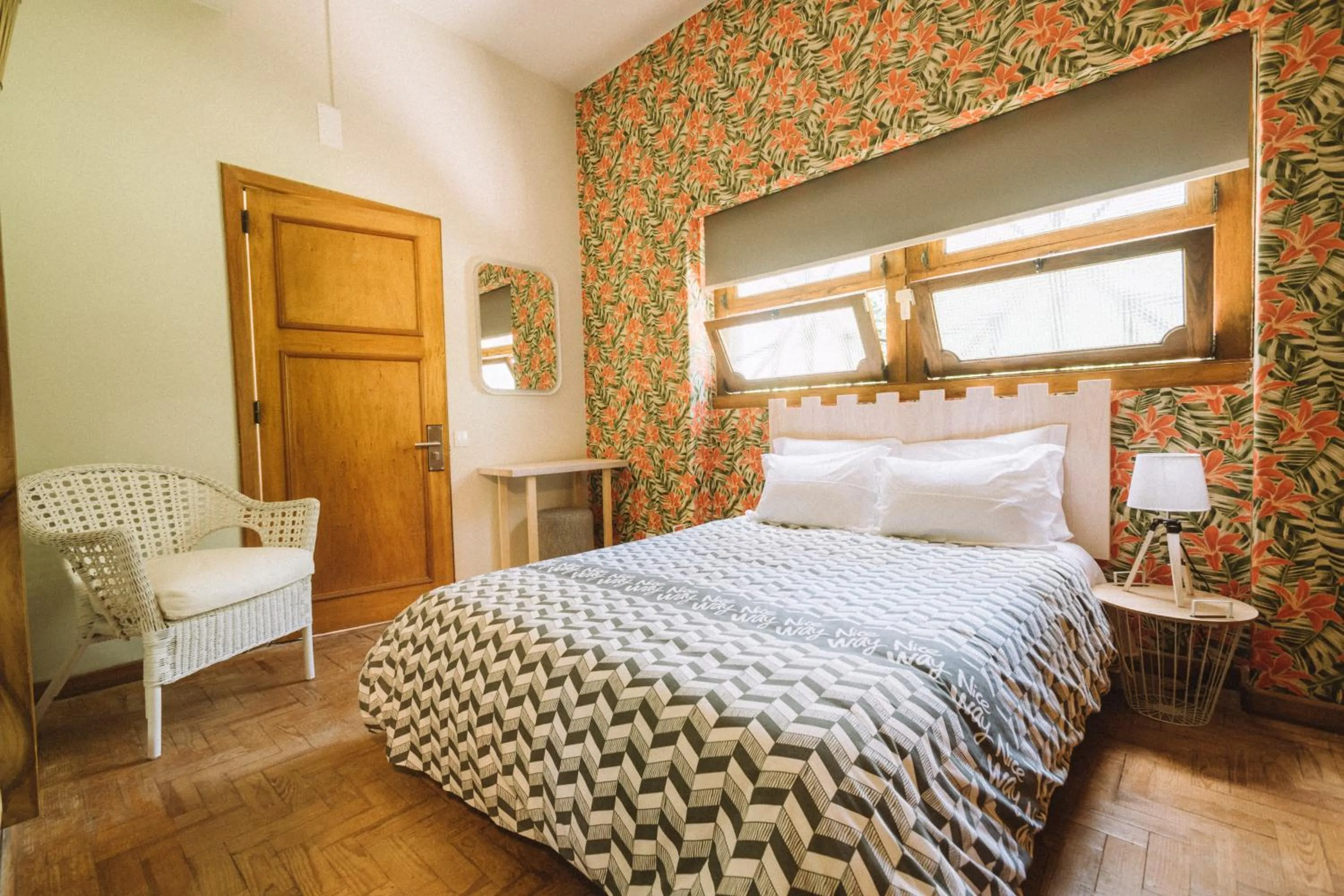 Staff in Nice Way Cascais Hostel & Surf Camp