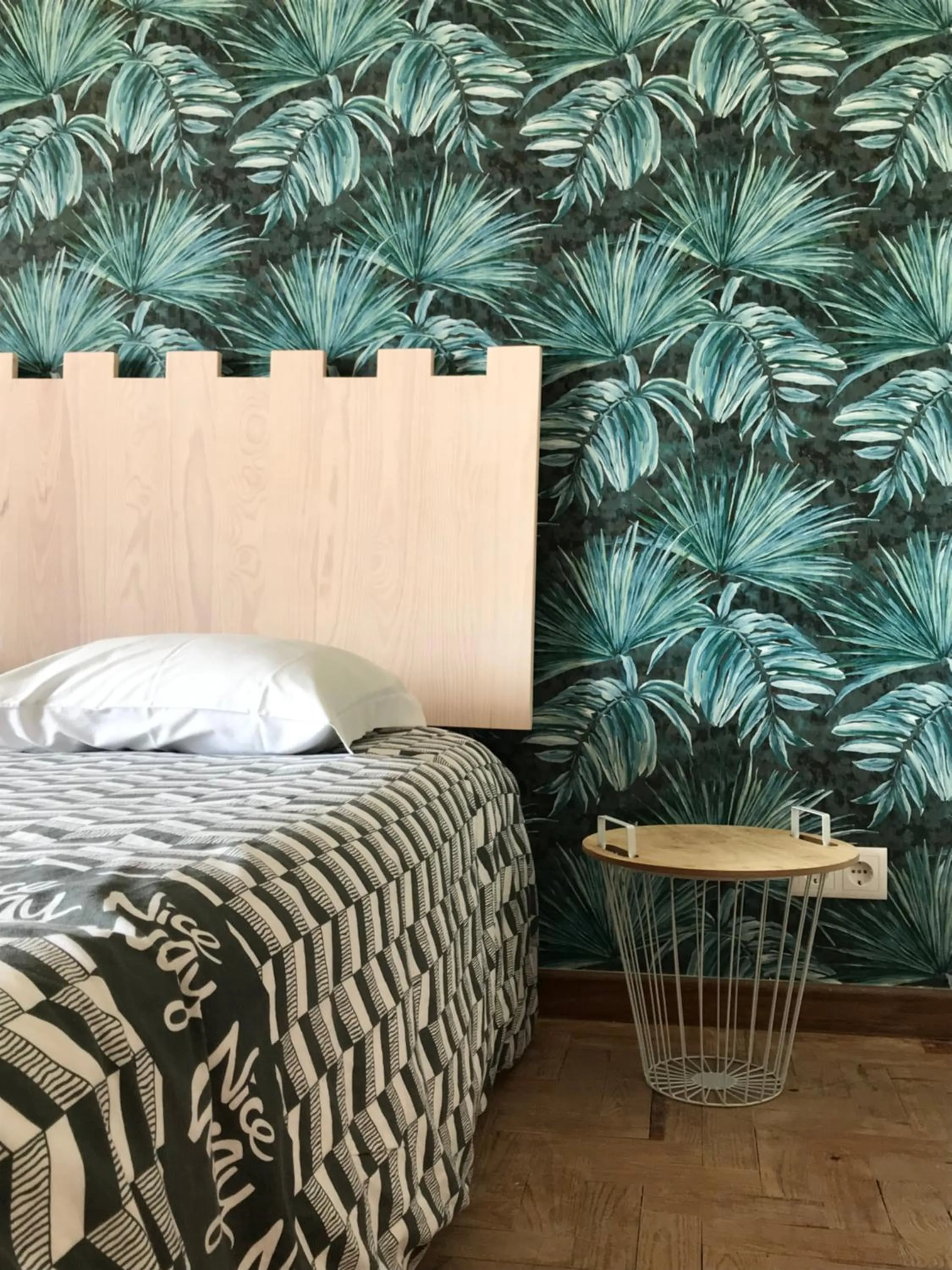 Decorative detail in Nice Way Cascais Hostel & Surf Camp