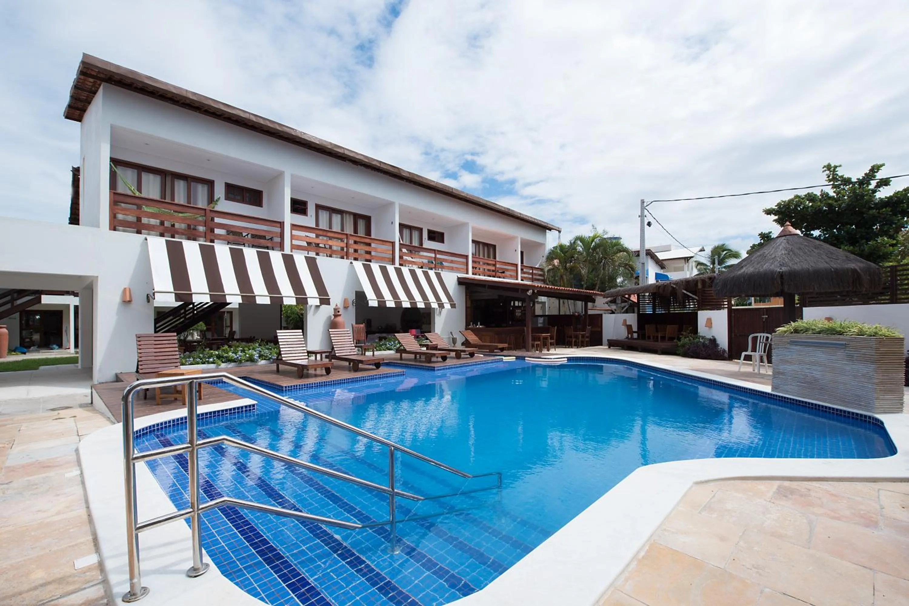 Swimming pool in Pousada Quatro Estações