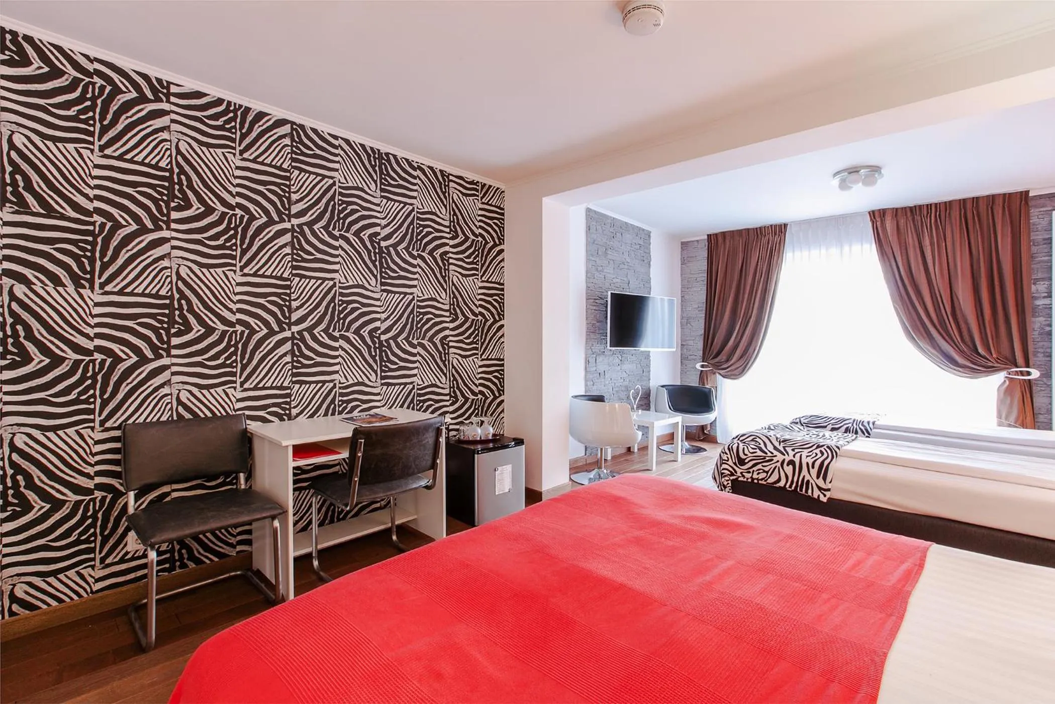 Decorative detail, Bed in Alex Rooms