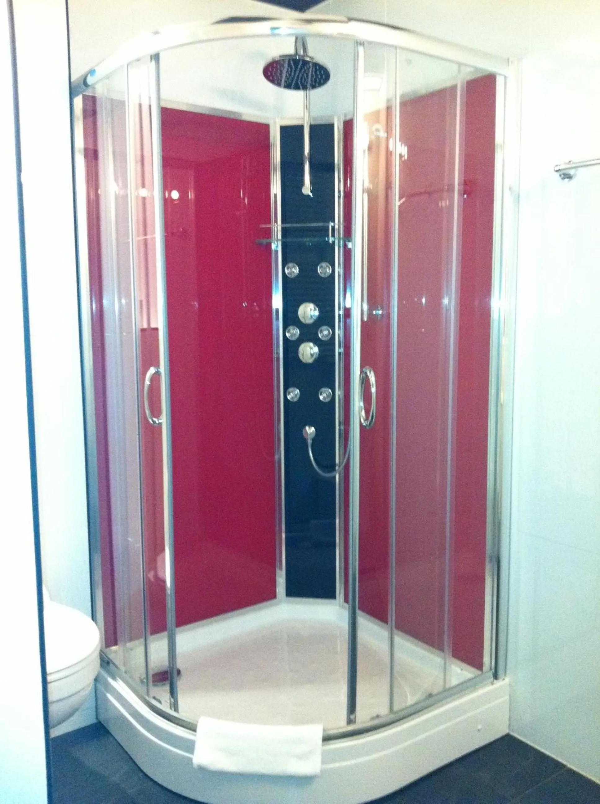 Bathroom in Alex Rooms