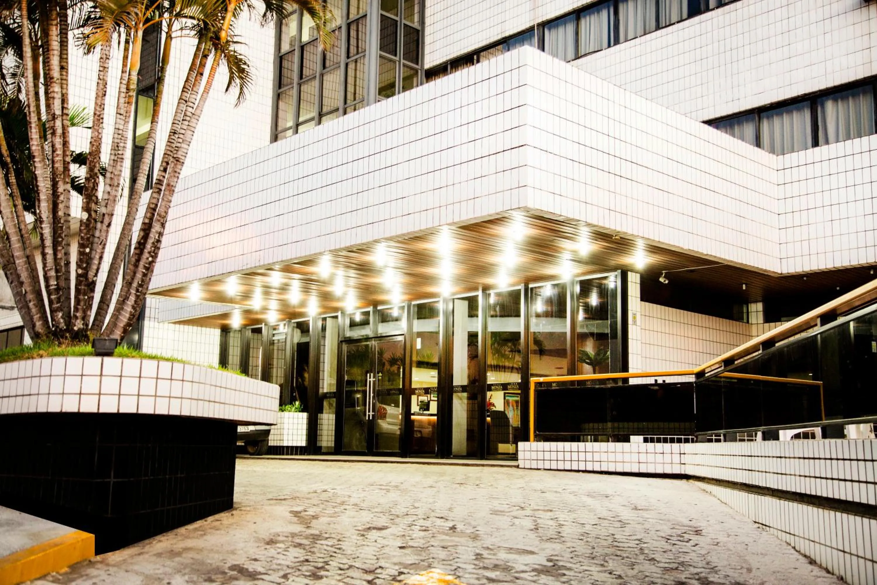 Facade/entrance in Monza Palace Hotel