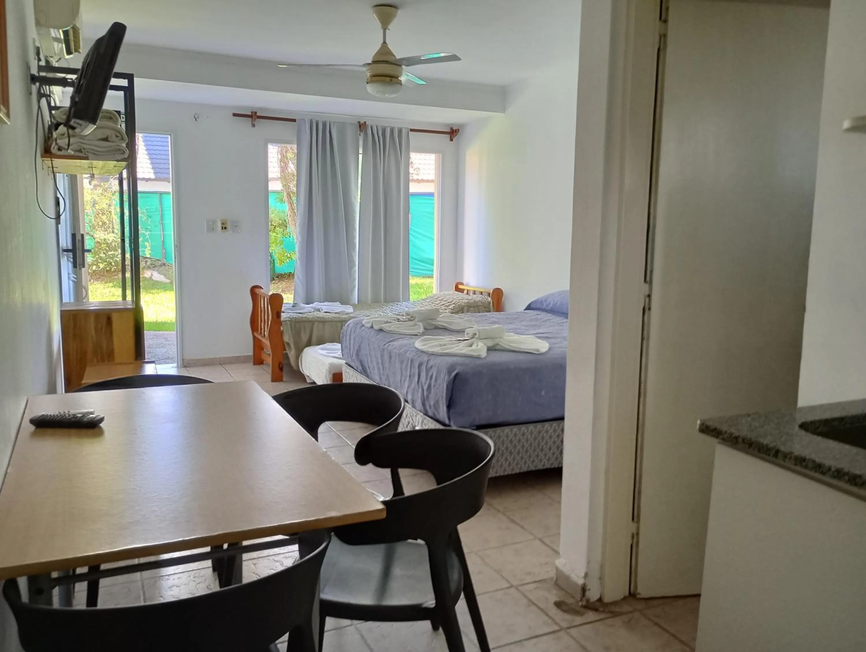 Bed in Brisas del Lago Apart y Hotel