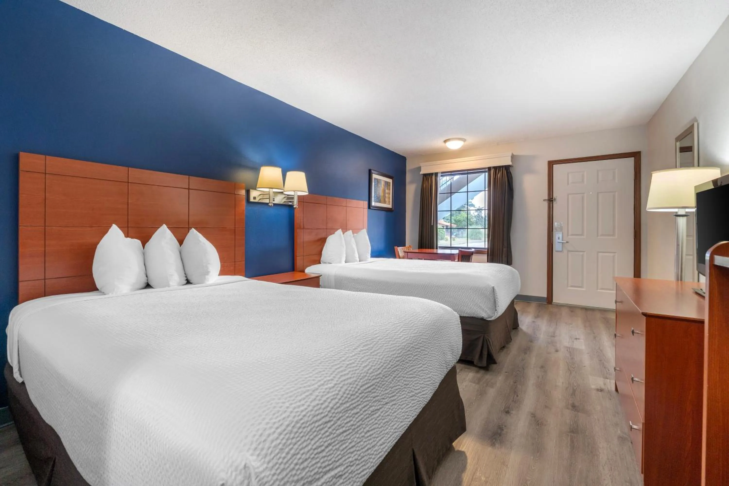 Bedroom, Bed in Best Western Acworth Inn