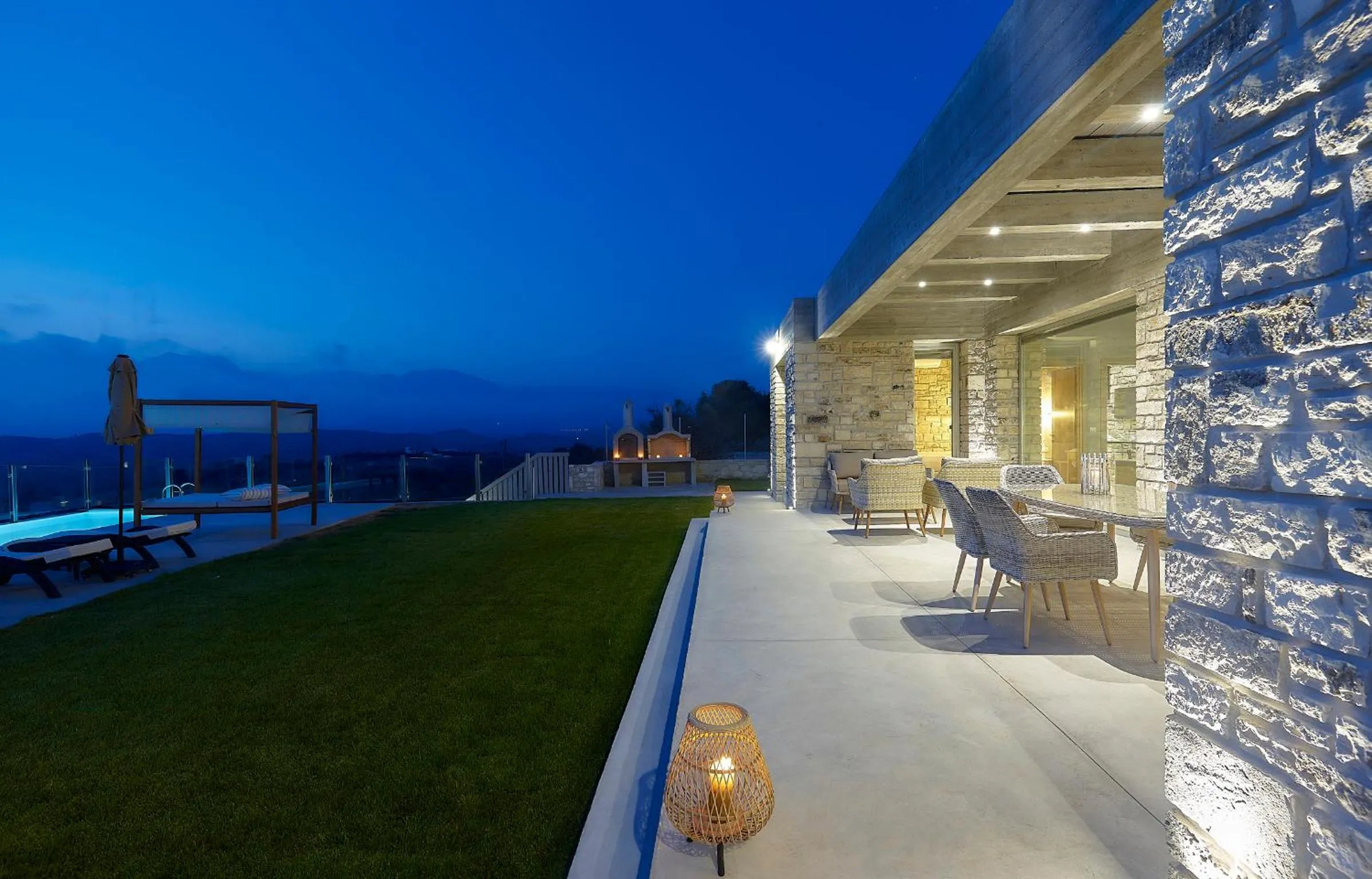 Garden in Kouros n' Kori Villas