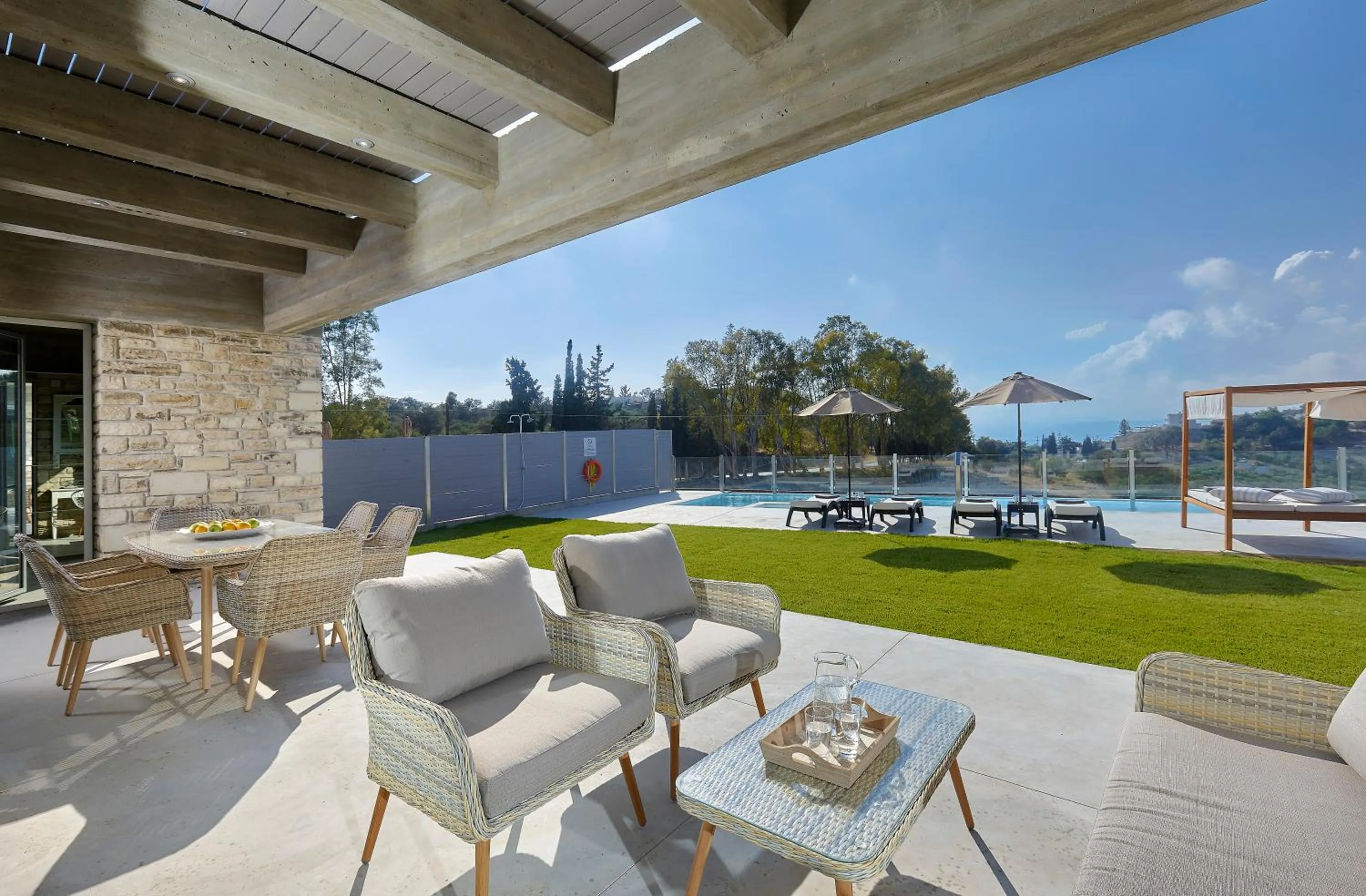 Garden in Kouros n' Kori Villas