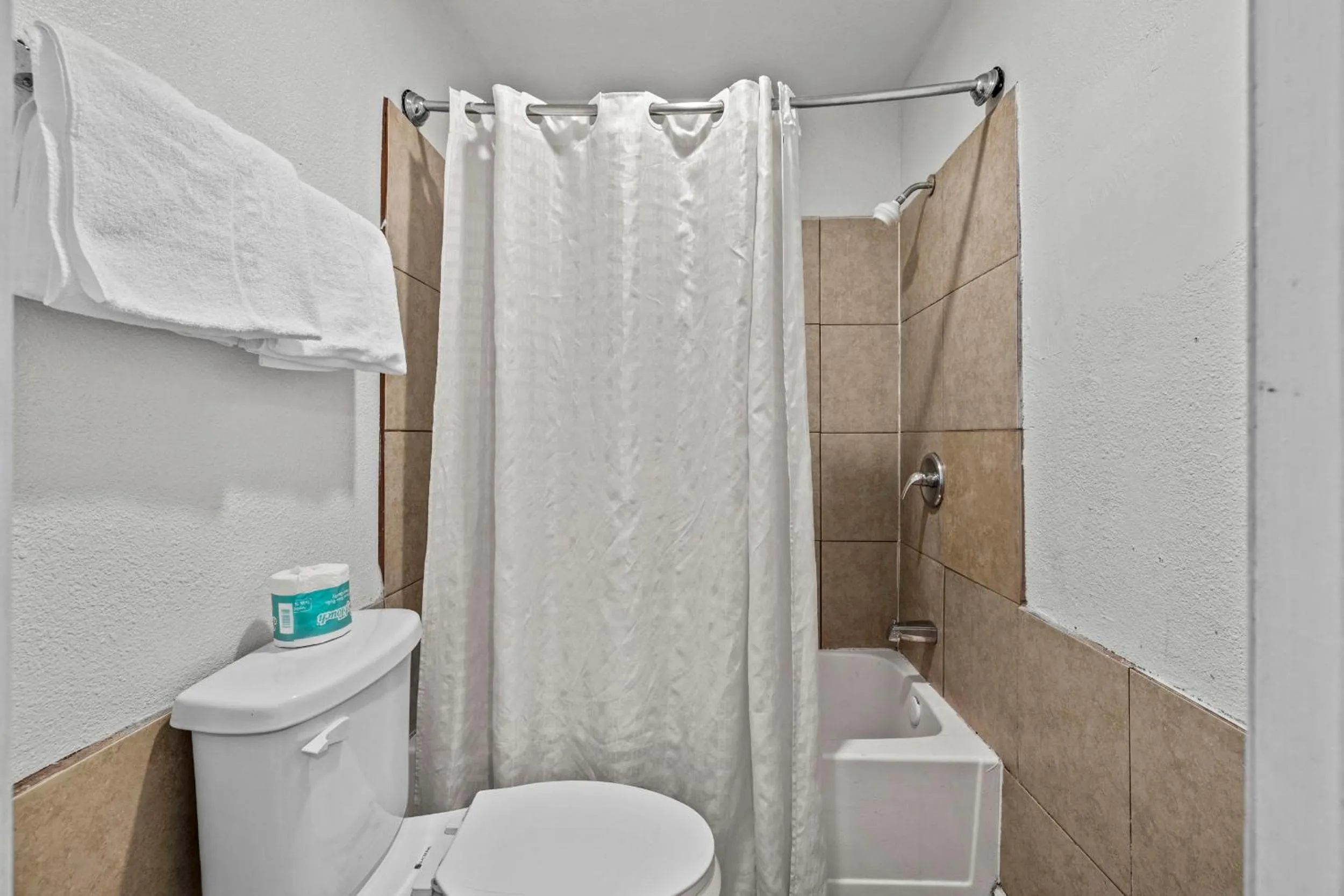 American Executive Inn Mesa