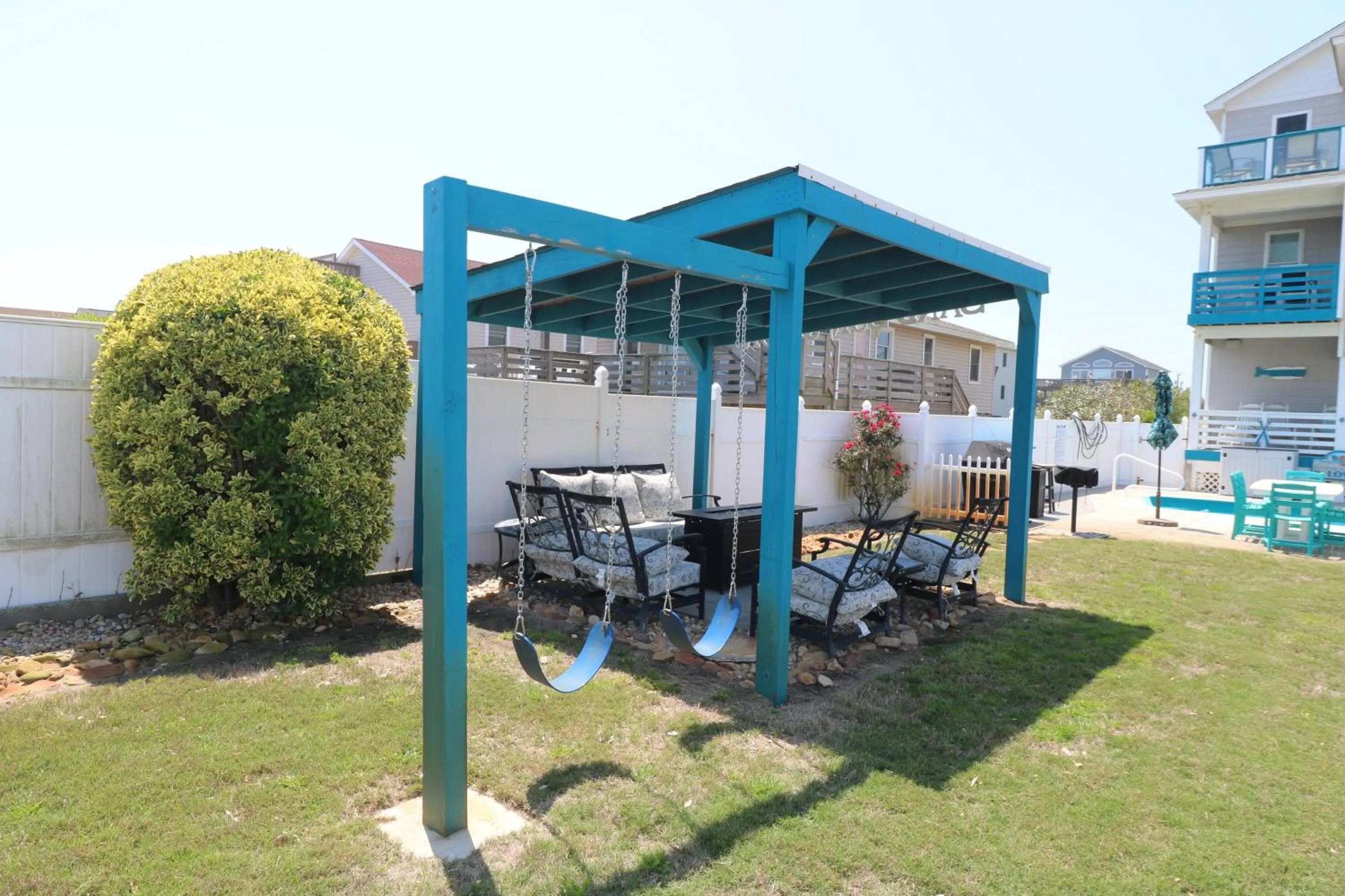 Everybody Loves...Sand, Sun & Fun - KDH MP 5.5, Ocean View, 100 Yds to Beach, Pool, Fire Pit, Flex Stays