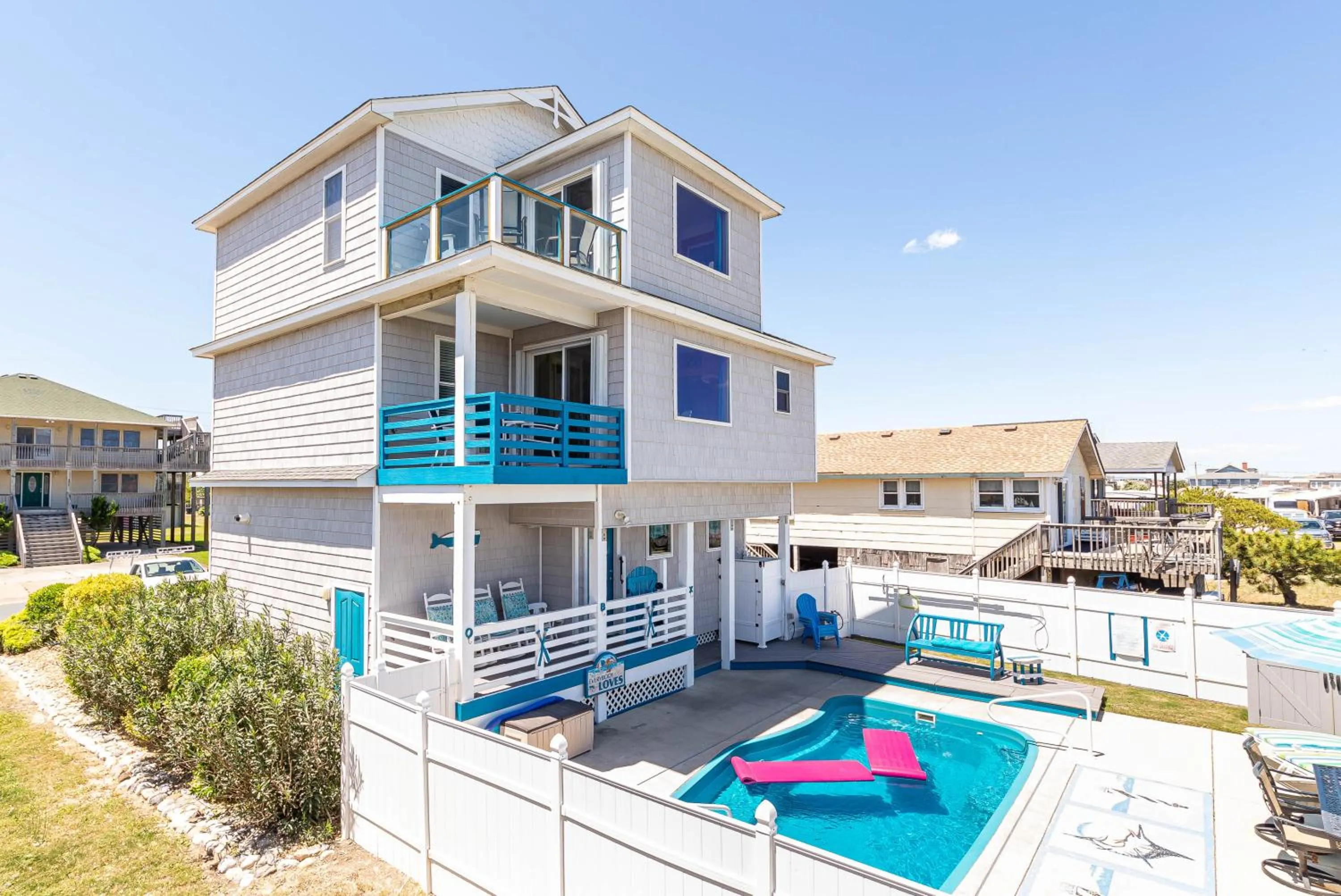 Everybody Loves...Sand, Sun & Fun - KDH MP 5.5, Ocean View, 100 Yds to Beach, Pool, Fire Pit, Flex Stays