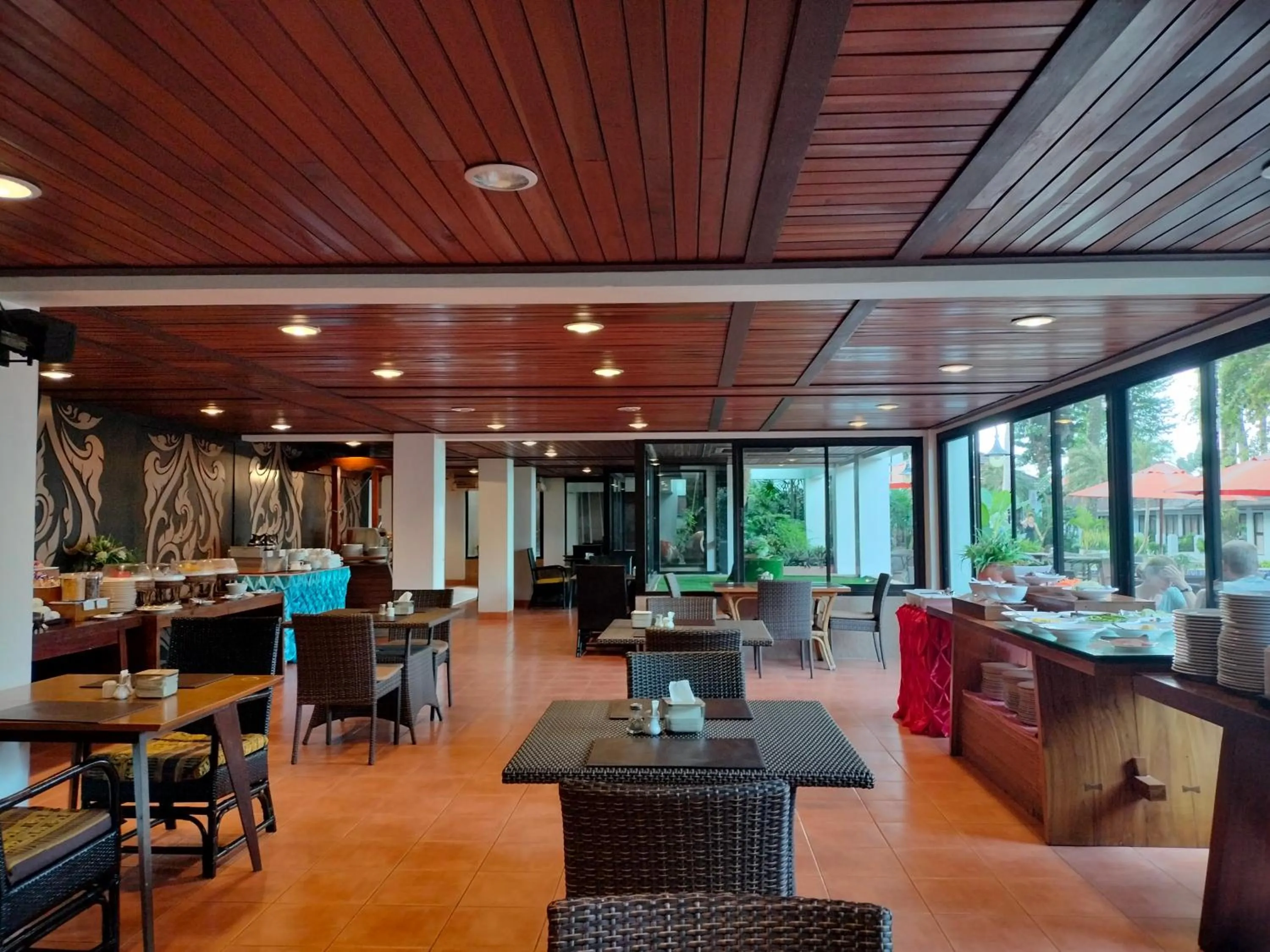 Restaurant/places to eat in Chang Buri Resort & Koh Chang Hillside