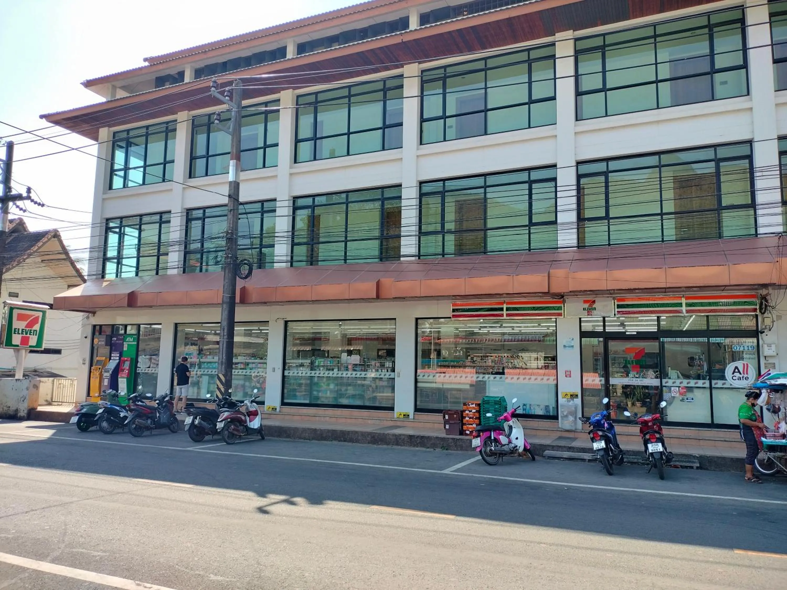 Property building in Chang Buri Resort & Koh Chang Hillside