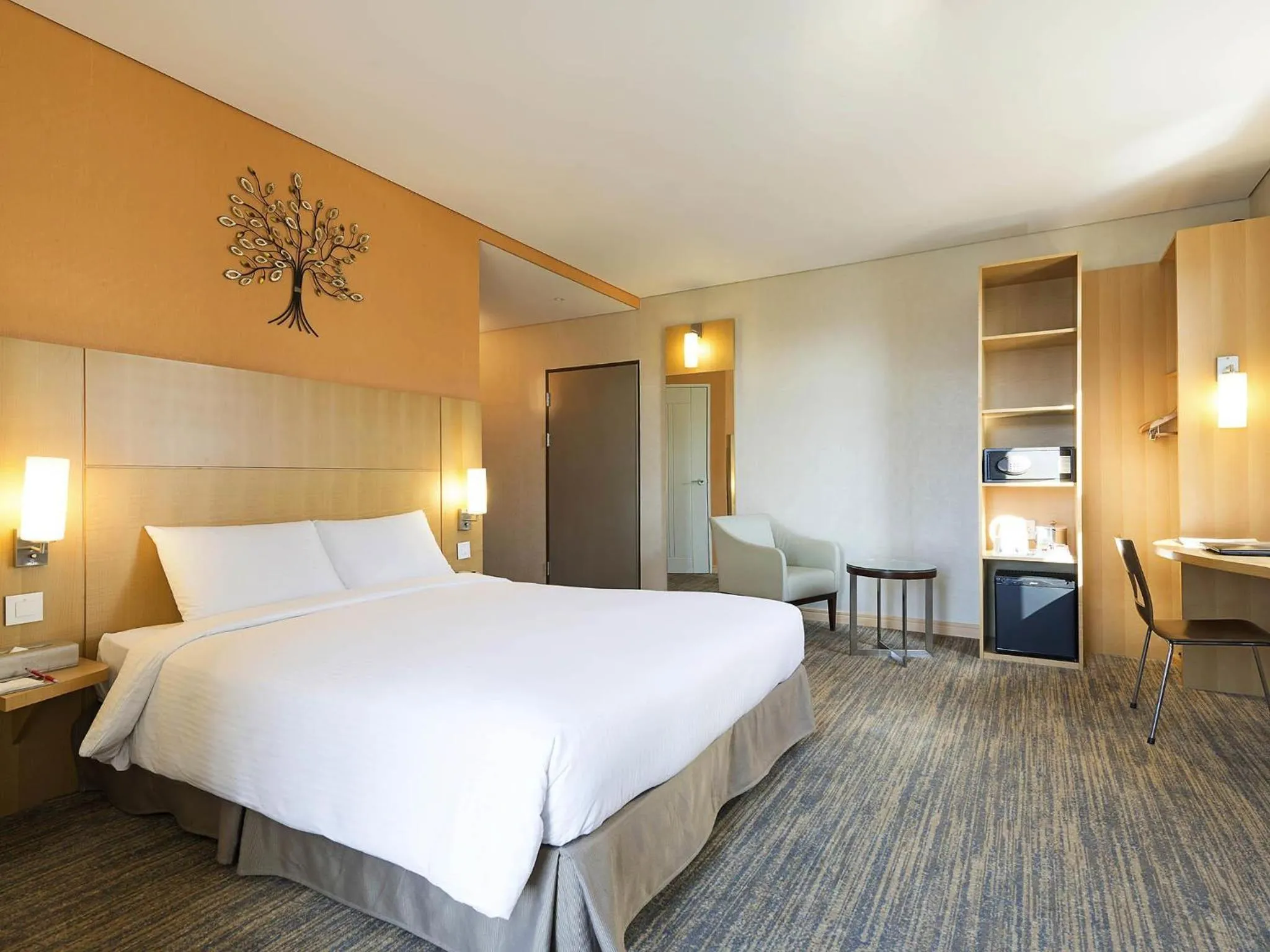 Bedroom in Ibis Ambassador Busan City Centre