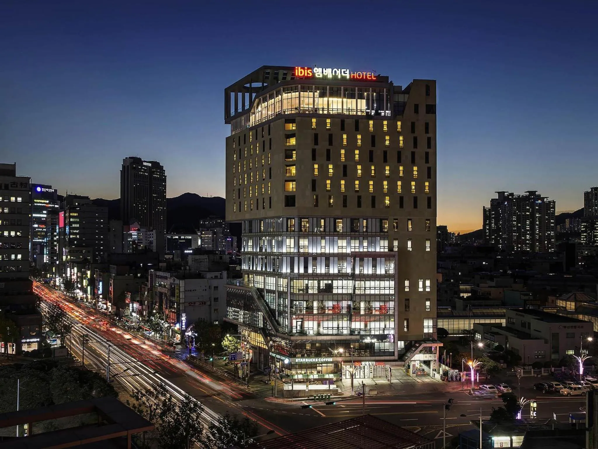 Property building in Ibis Ambassador Busan City Centre