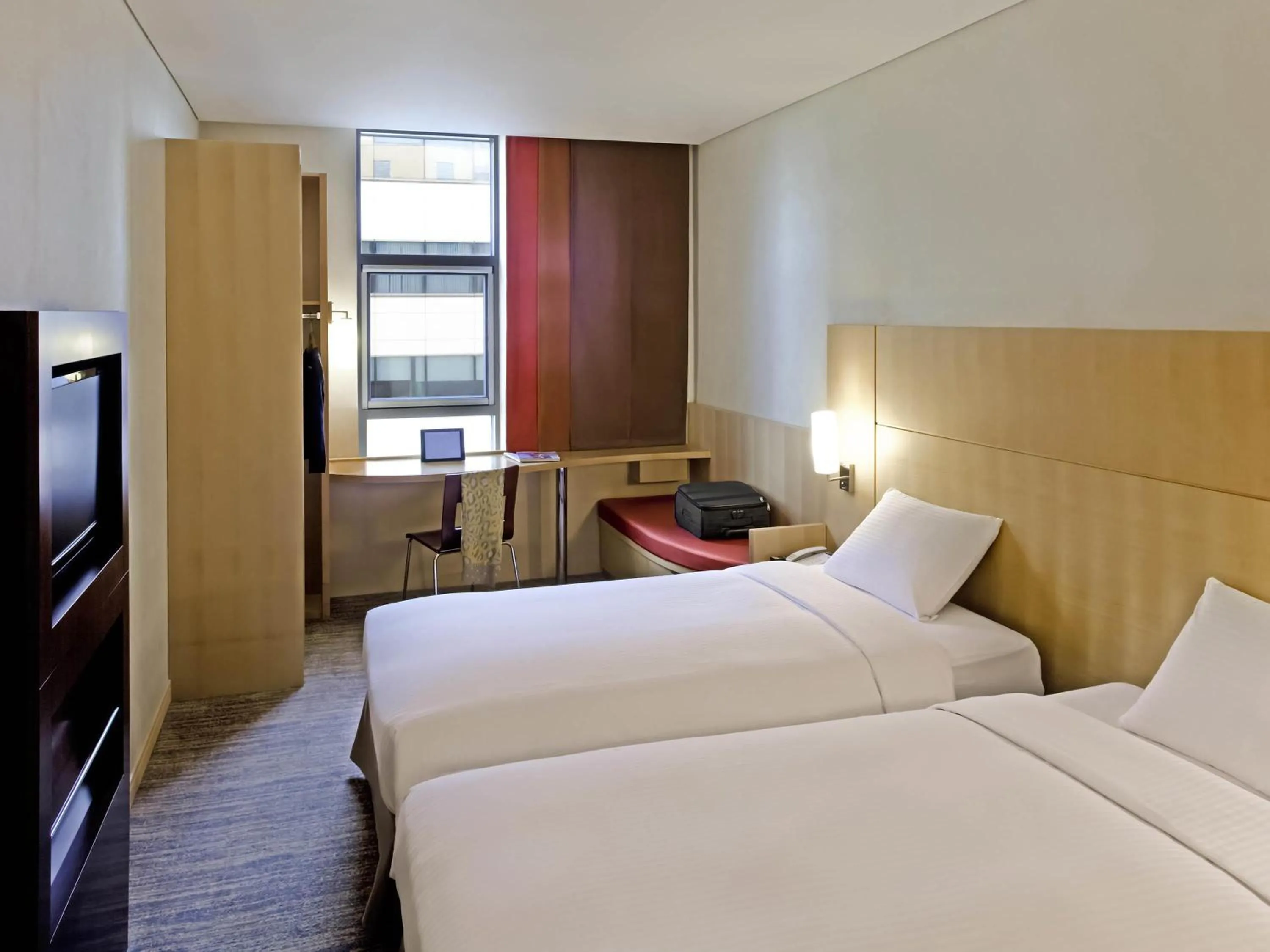 Bedroom in Ibis Ambassador Busan City Centre